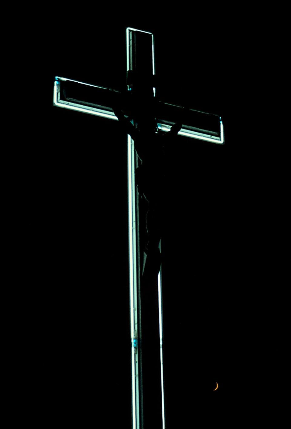Bellec Color Photograph - Cross of Christ
