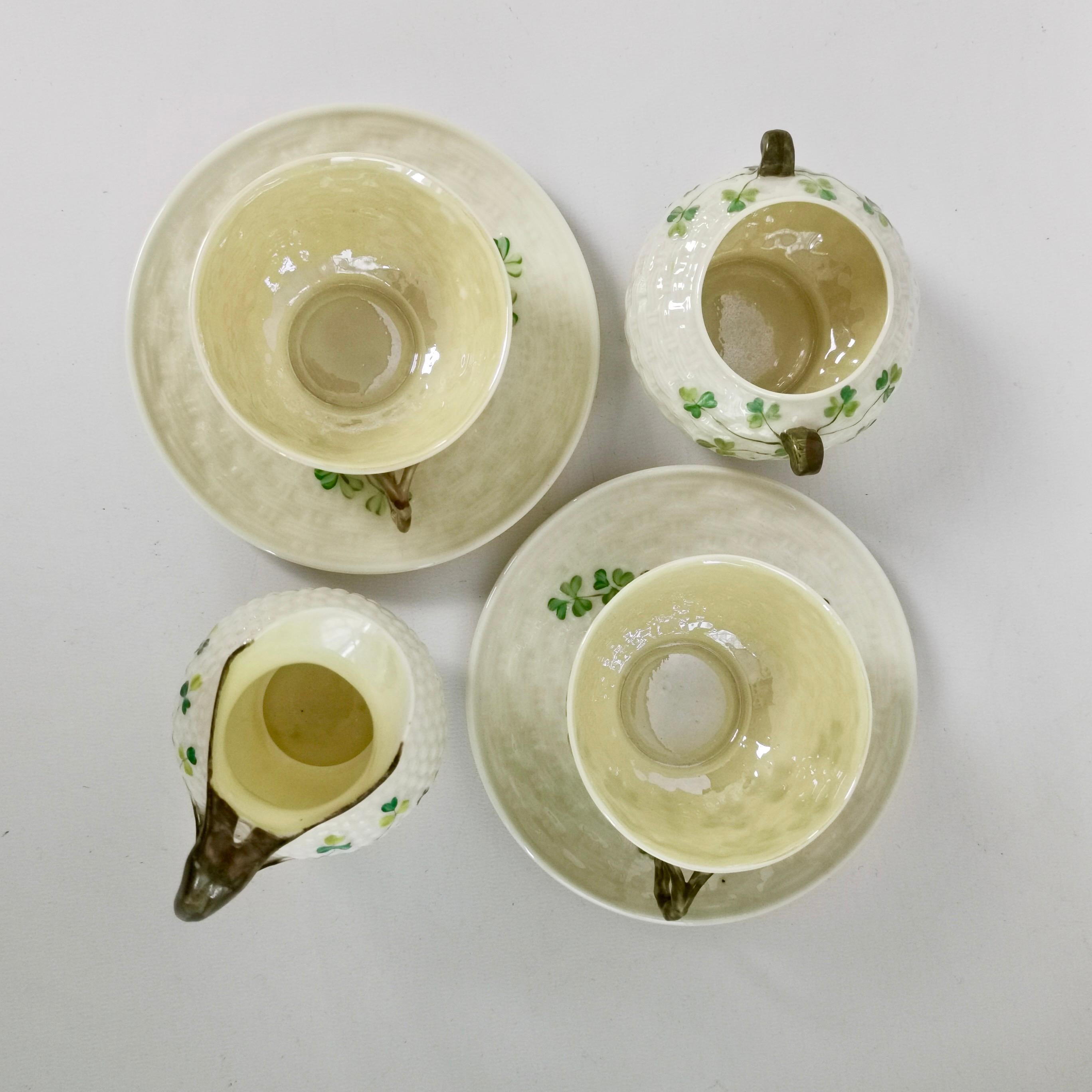 Service à thé de cabaret Belleek pour deux personnes, motif Shamrock, 1891-1946 en vente 5