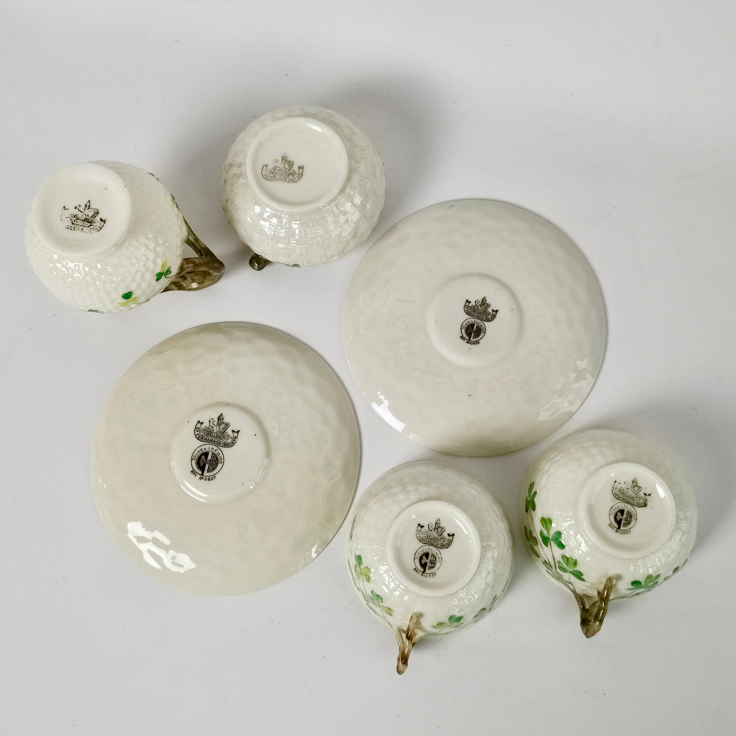 Service à thé de cabaret Belleek pour deux personnes, motif Shamrock, 1891-1946 en vente 6