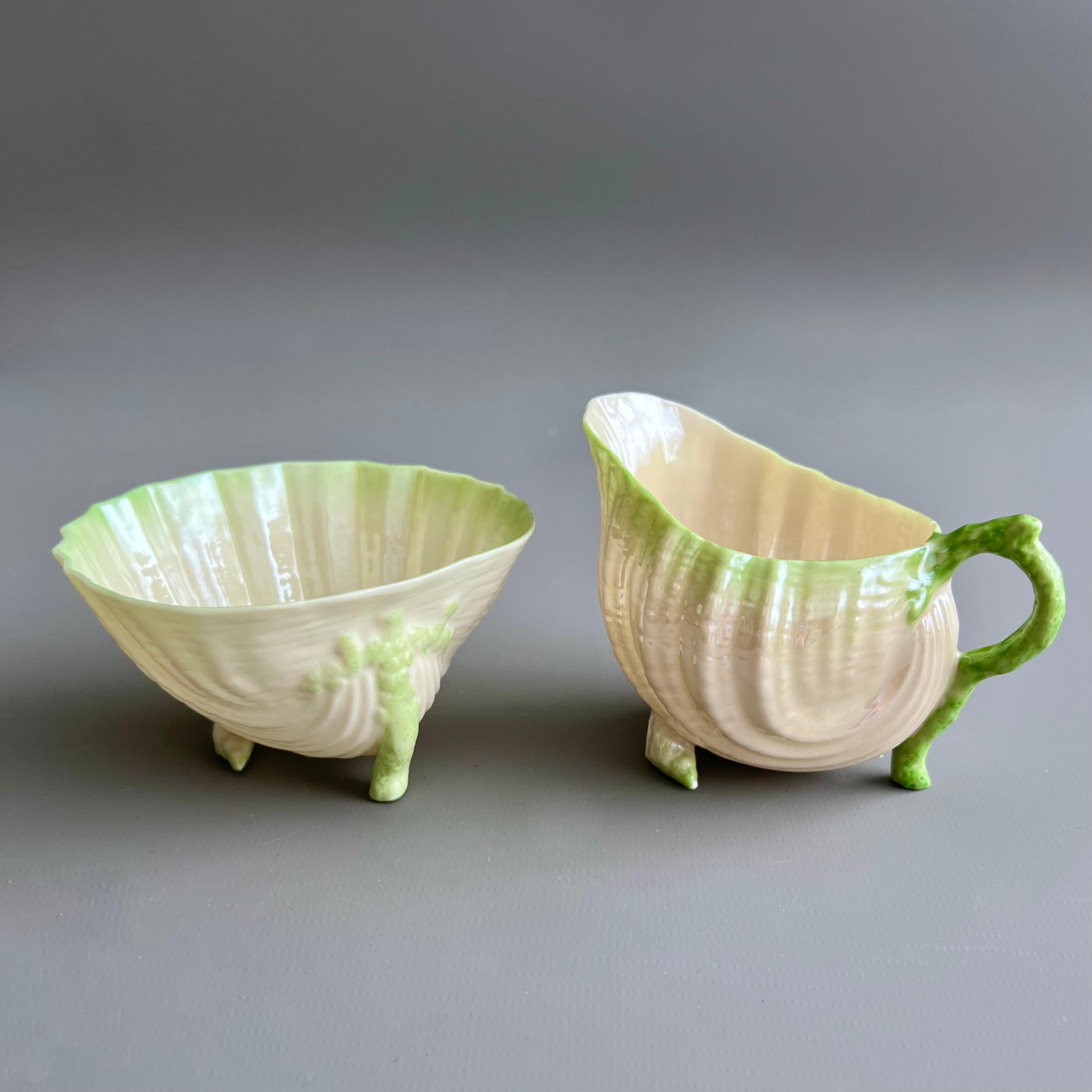 Belleek Cabaret Tea Set Serving Four, Green Neptune, 1863-1946 In Good Condition In London, GB