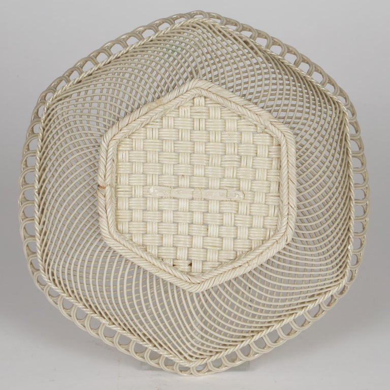 Belleek Irish Antique Porcelain Hexagonal Shaped Lustre Glazed Basket In Good Condition For Sale In Bishop's Stortford, Hertfordshire