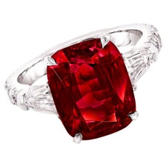 BELLEROPHON 3 Carat Certified Mozambique Ruby High Jewellery Ring