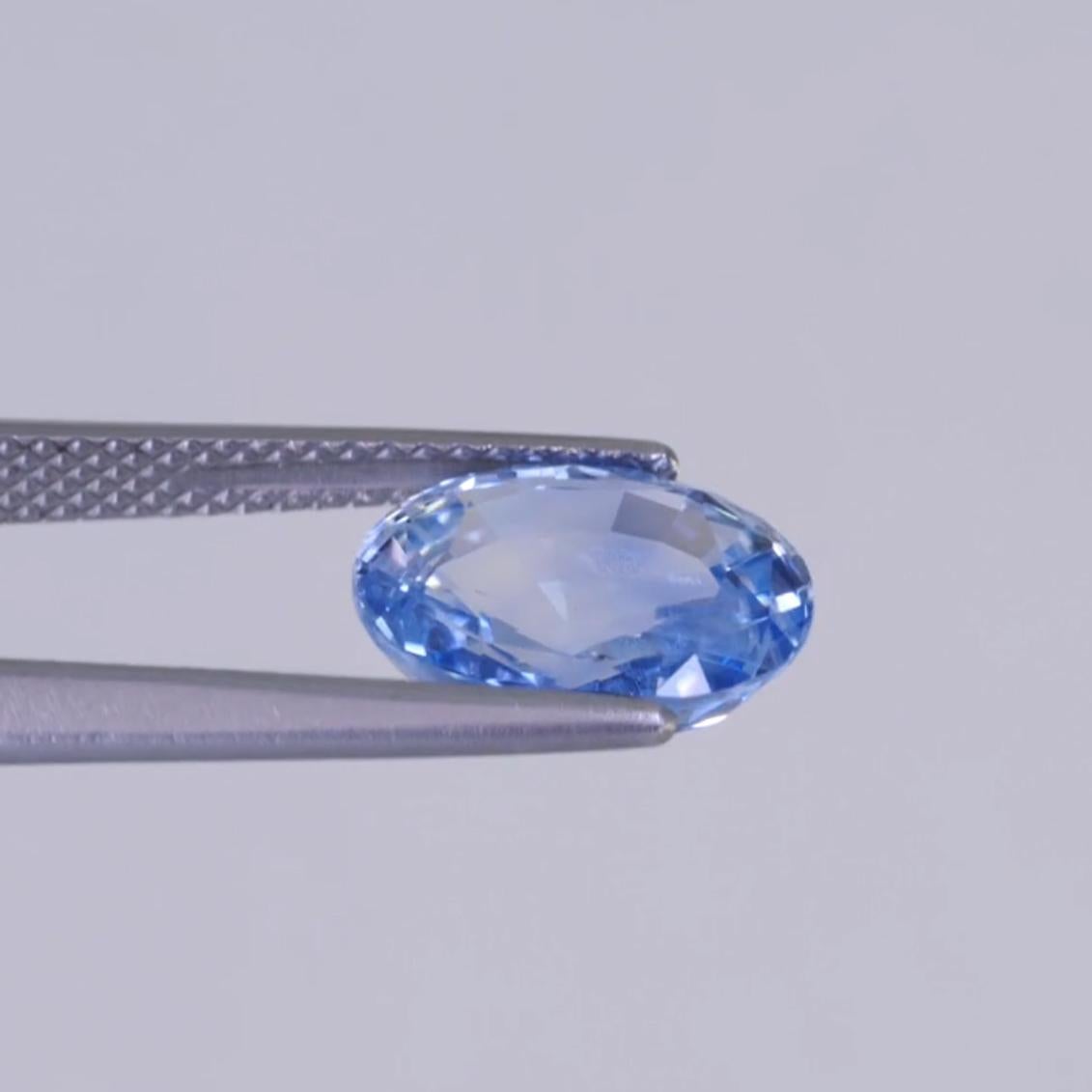 Bellerophon Certified 4.19ct Srilankan Blue Sapphire Natural Gemstone In New Condition For Sale In Bangkok, TH