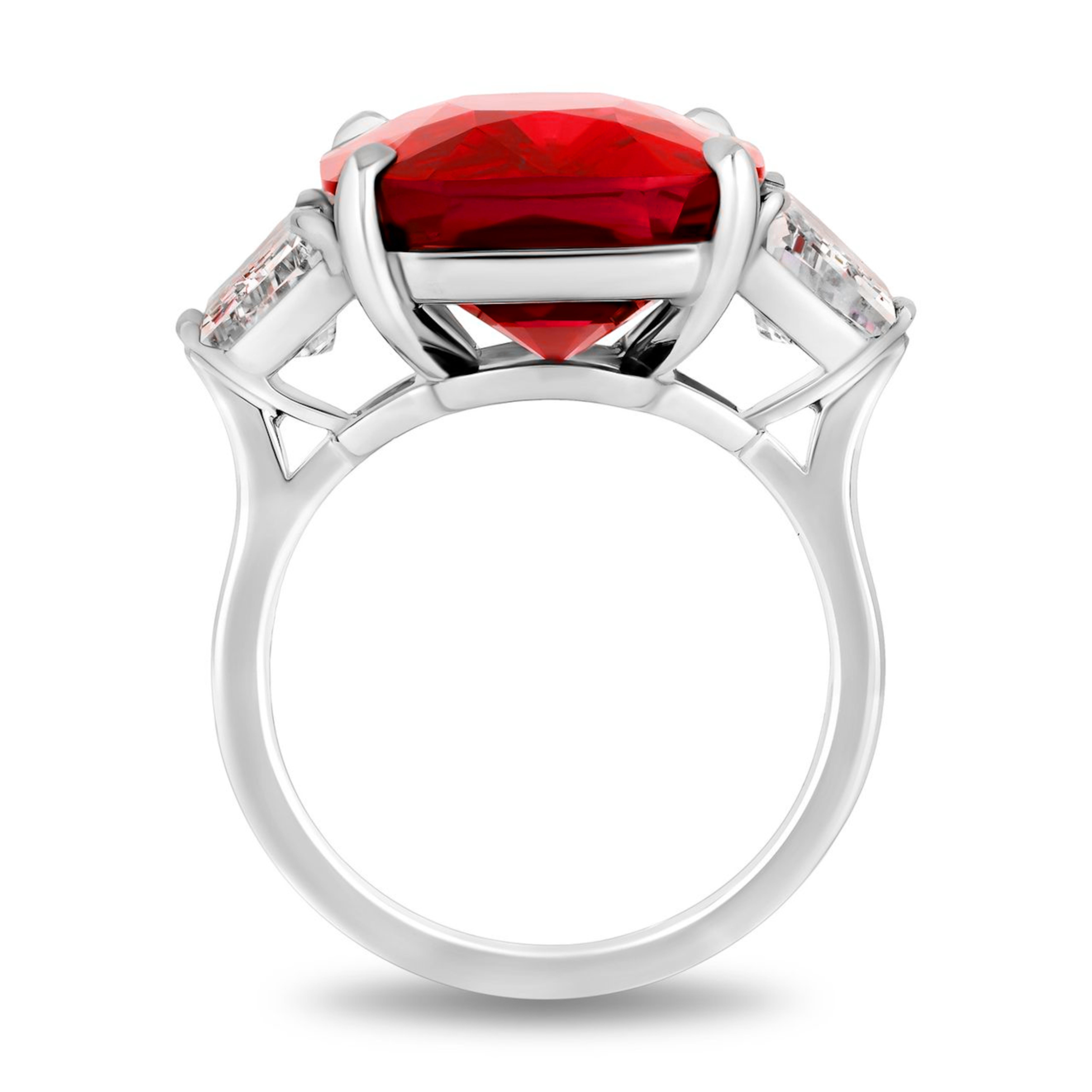 Bellerophon No-Heat 4,58 Karat lebhaft roter Mosambik-Rubin Ring in Platin (Zeitgenössisch) im Angebot