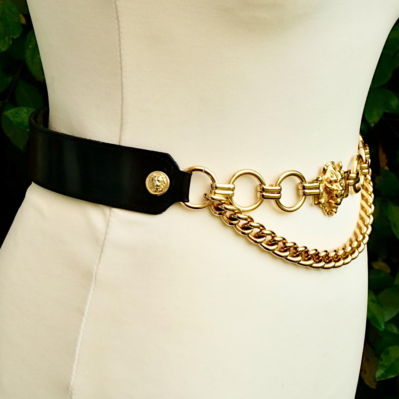 Bellesco Black Leather Belt with Gold Plated Lion Chain Decoration circa 1980s In Good Condition In London, GB