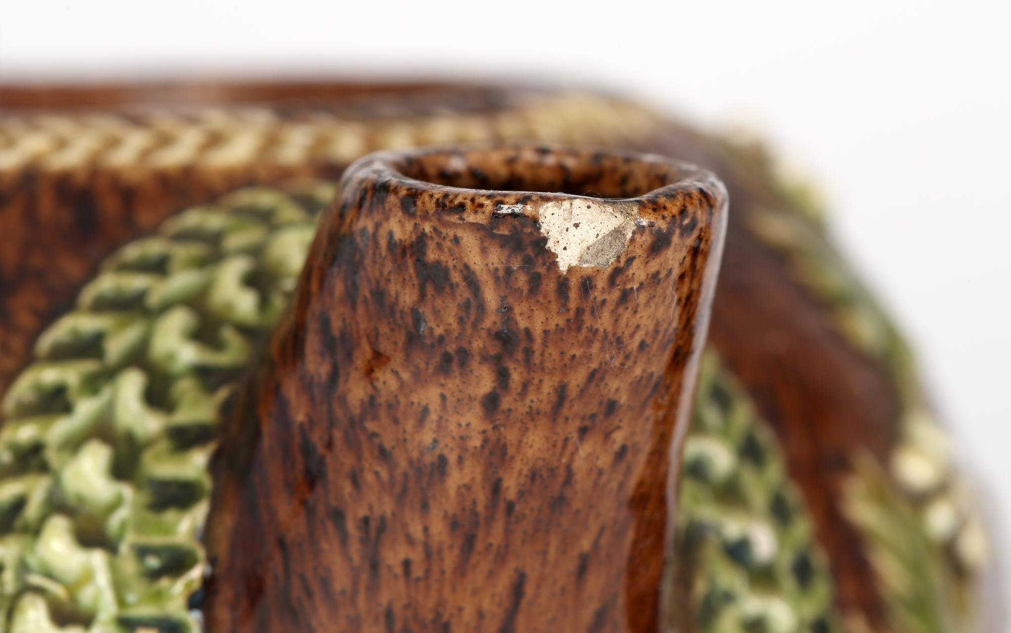 Tetera y tapa de cerámica artística con diseño floral Bellevue Rye en venta 4