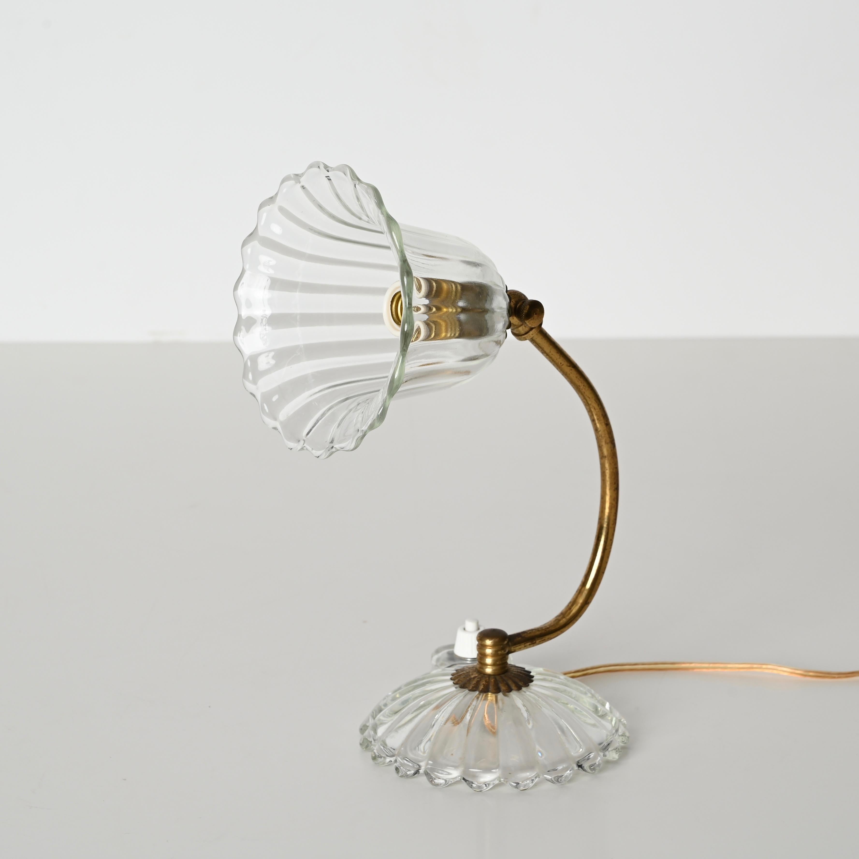 Bellflower Tischleuchte aus Murano-Glas und Messing von Ercole Barovier, Italien 1940er Jahre im Angebot 6