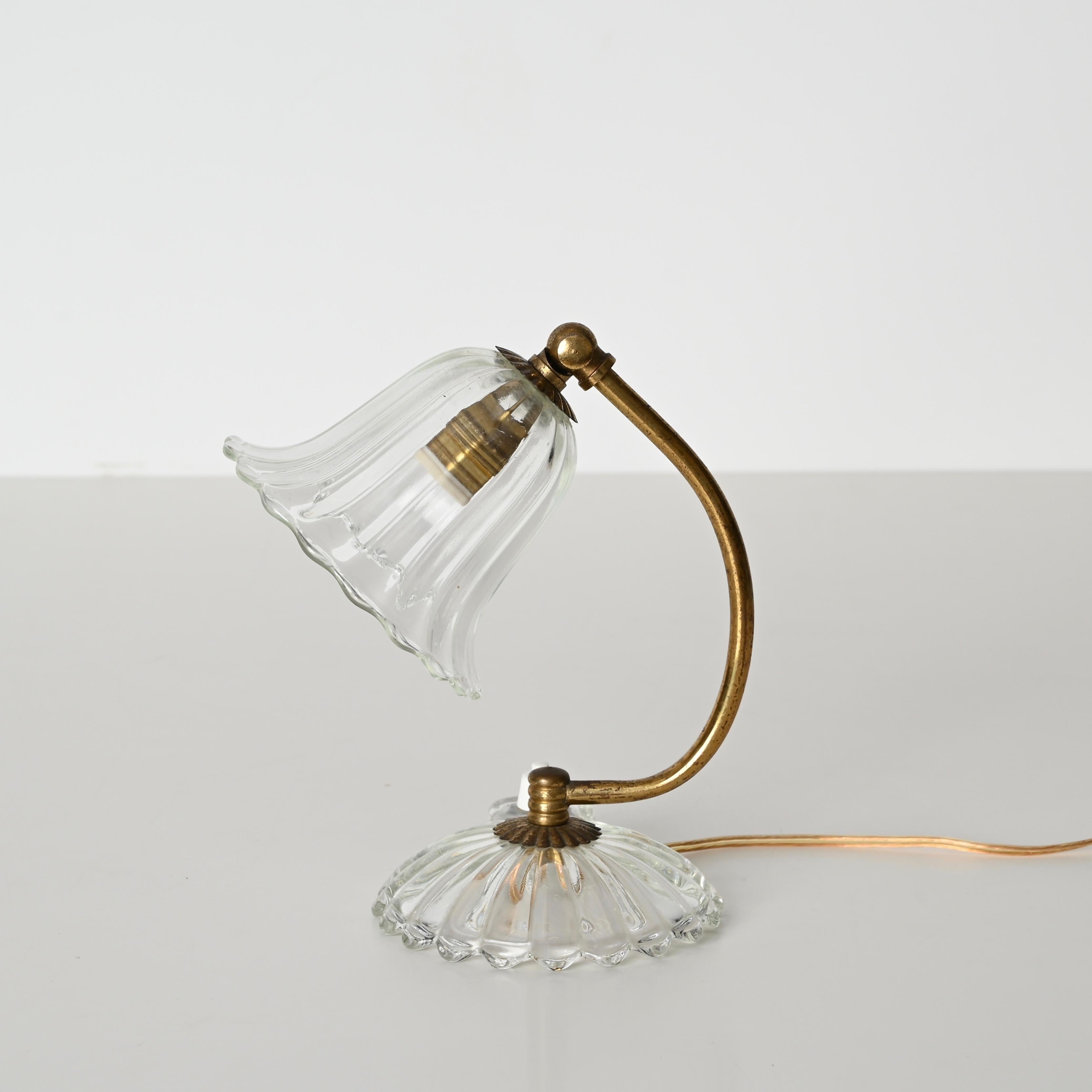 Bellflower Tischleuchte aus Murano-Glas und Messing von Ercole Barovier, Italien 1940er Jahre im Angebot 7