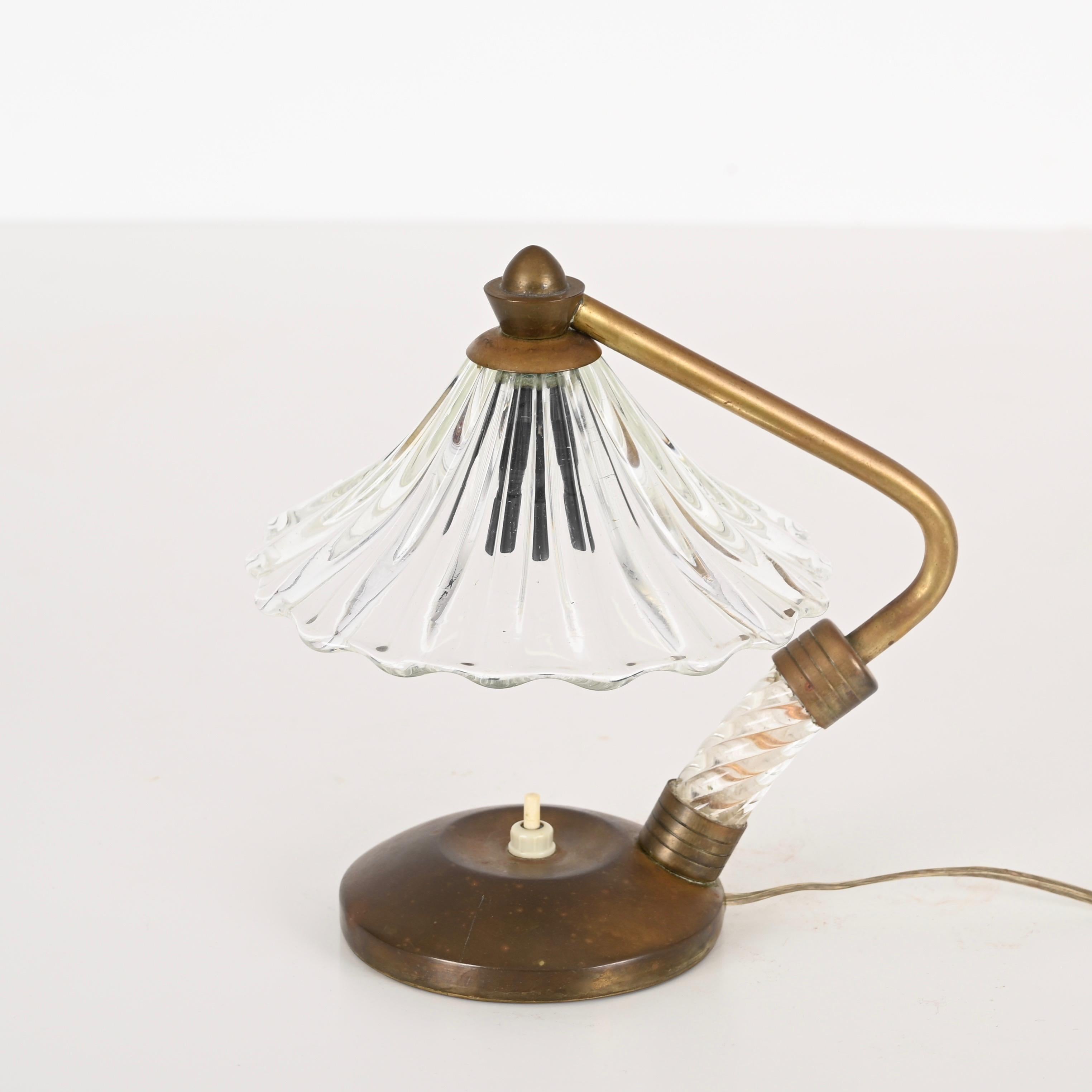 Hand-Crafted Bellflower Table Lamp in Murano Glass and Brass by Ercole Barovier, Italy 1940s For Sale