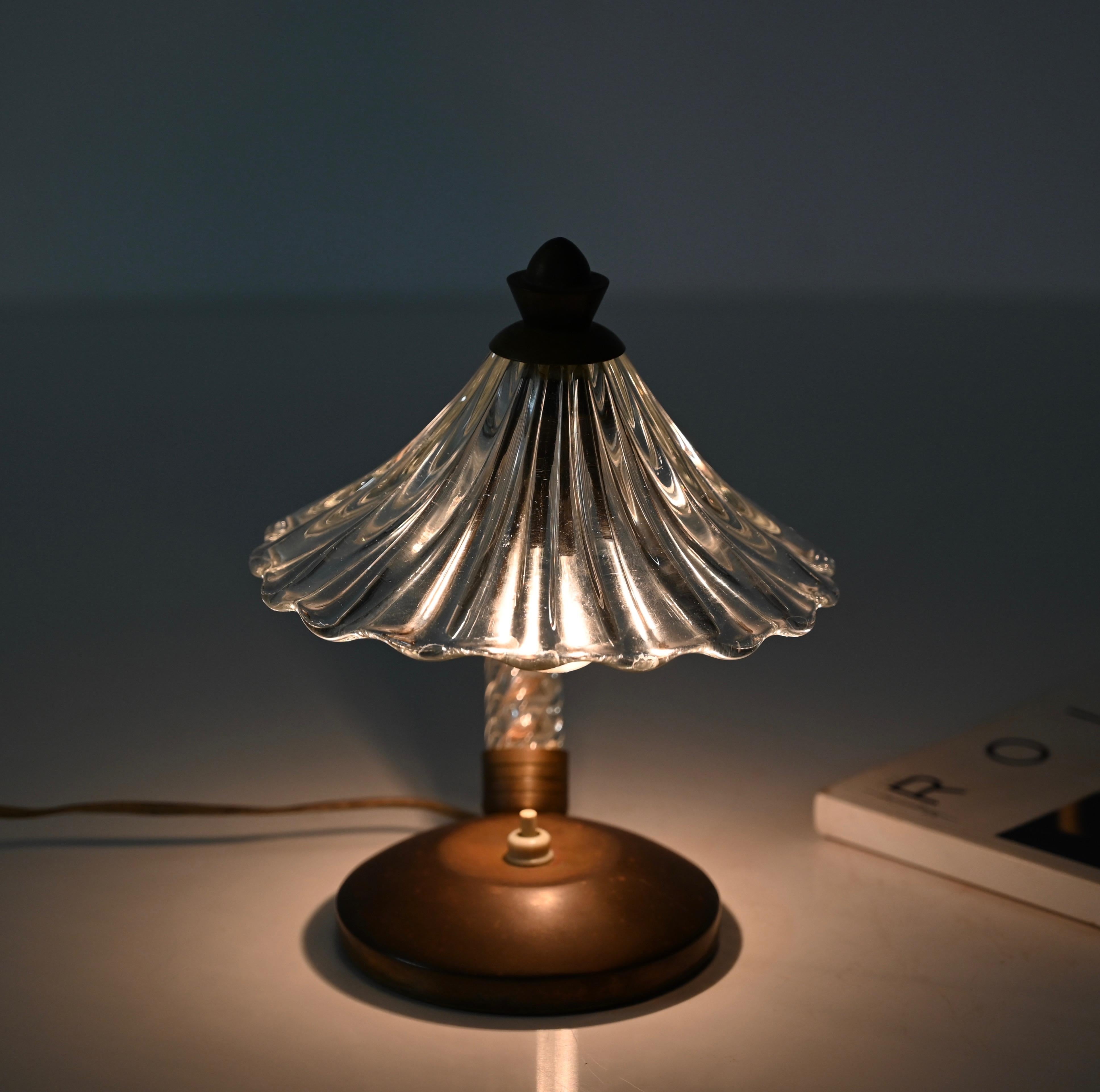 Lampe de table Bellflower en verre de Murano et laiton par Ercole Barovier, Italie, années 1940 Bon état - En vente à Roma, IT