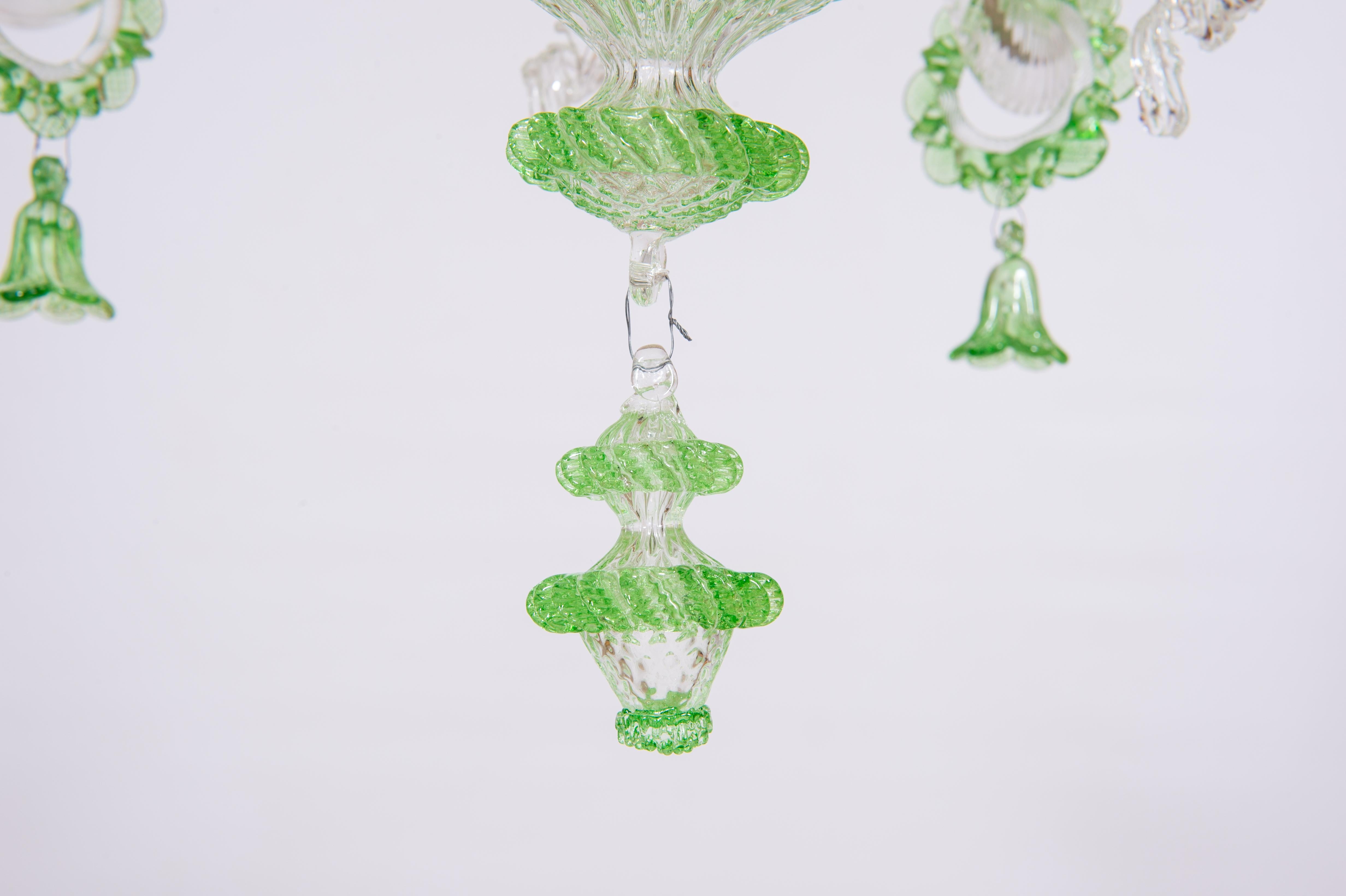 Bellflowers Rezzonico Chandelier in Green Murano Glass Venice Italy 21st century For Sale 3