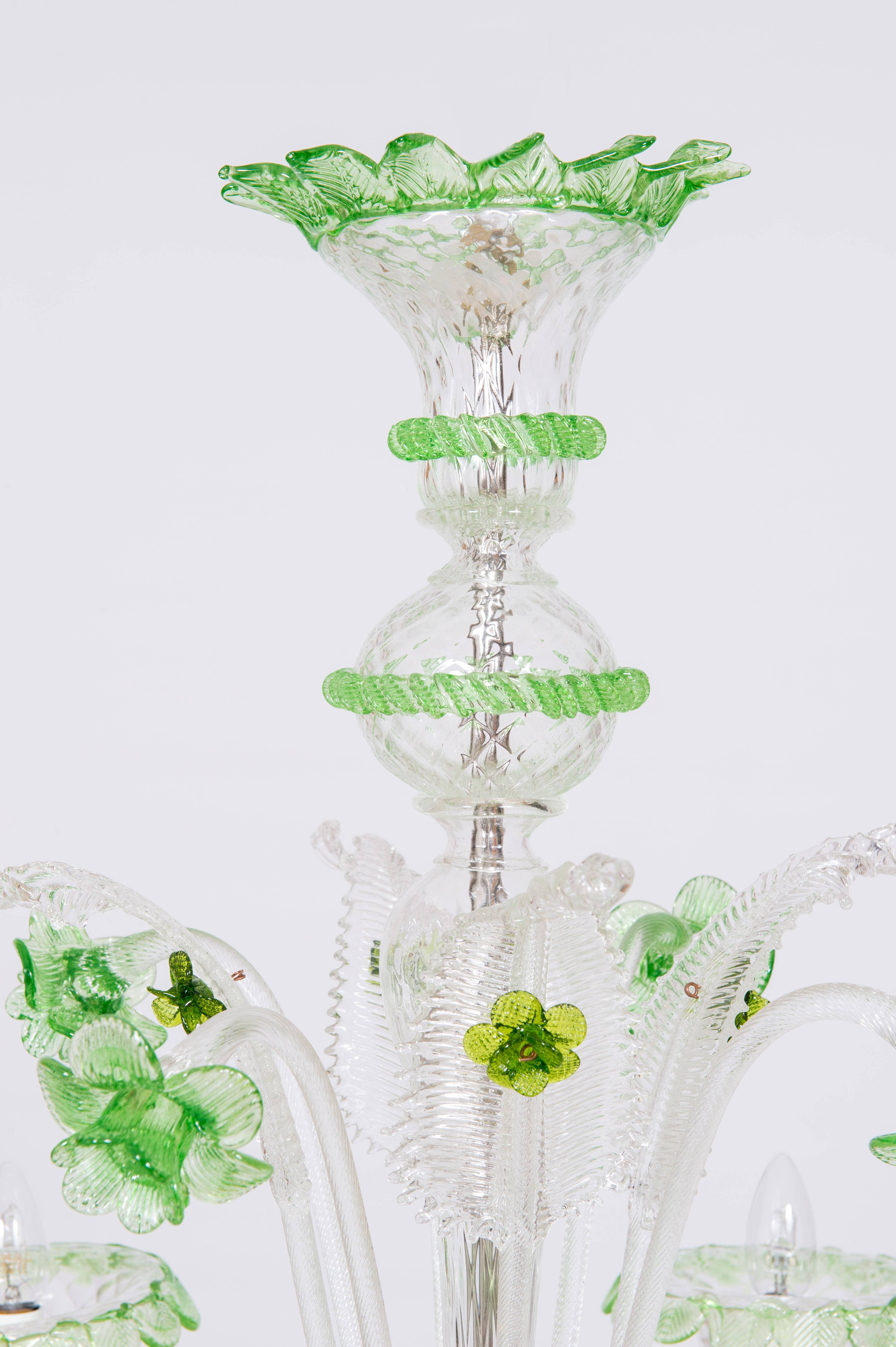 Bellflowers Rezzonico Chandelier in Green Murano Glass Venice Italy 21st century For Sale 7