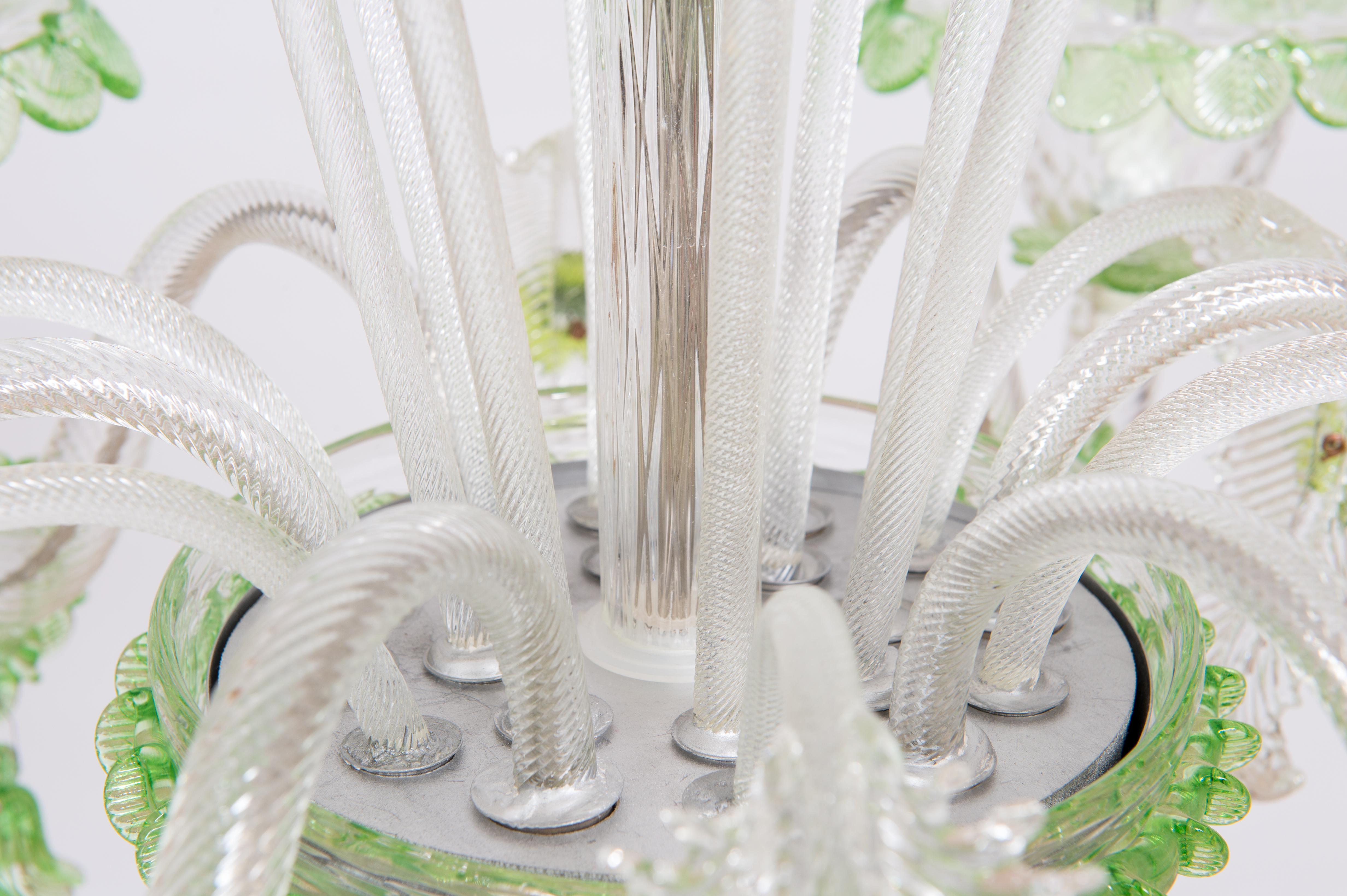 Bellflowers Rezzonico Chandelier in Green Murano Glass Venice Italy 21st century For Sale 10