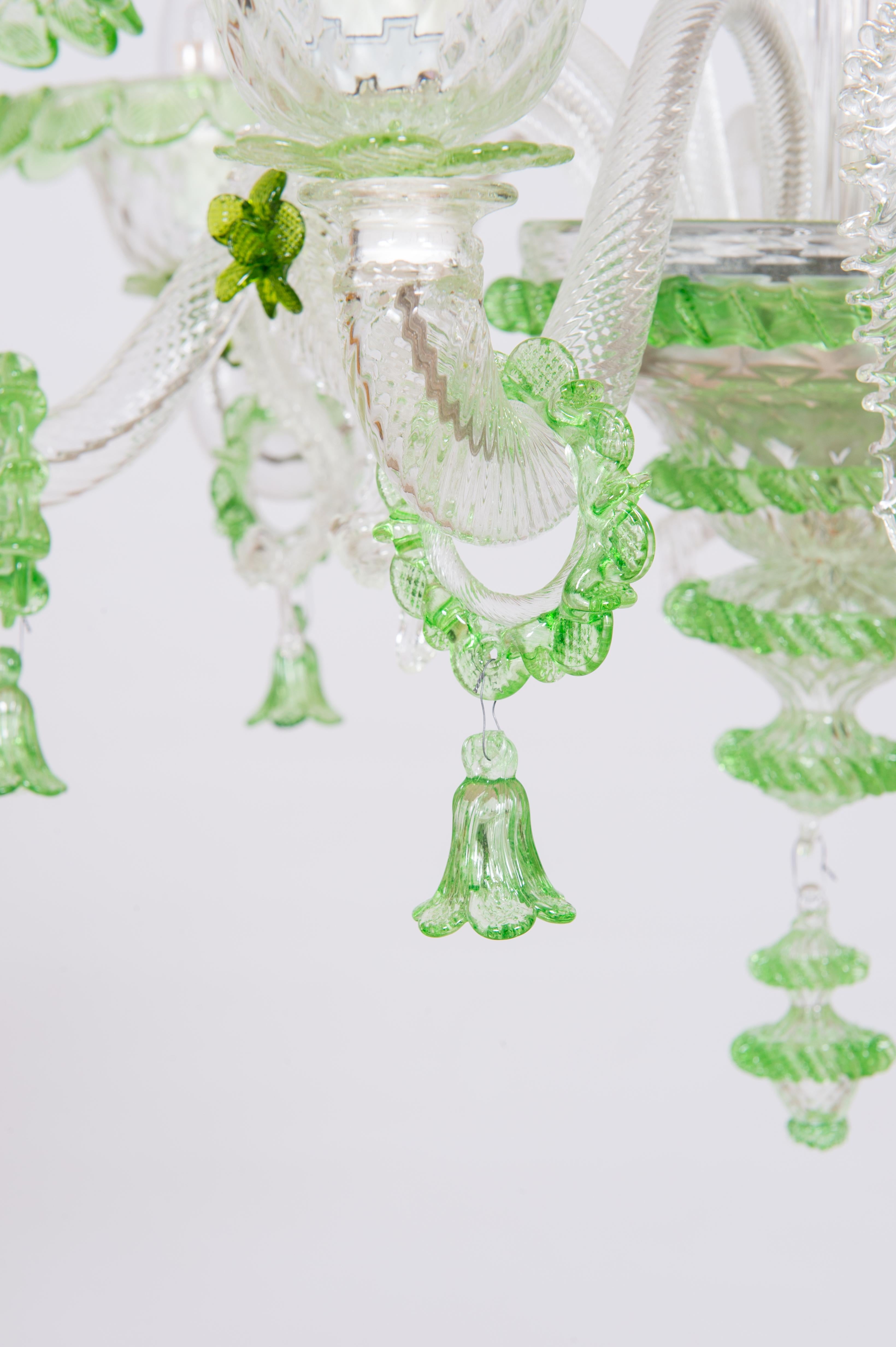 Italian Bellflowers Rezzonico Chandelier in Green Murano Glass Venice Italy 21st century For Sale