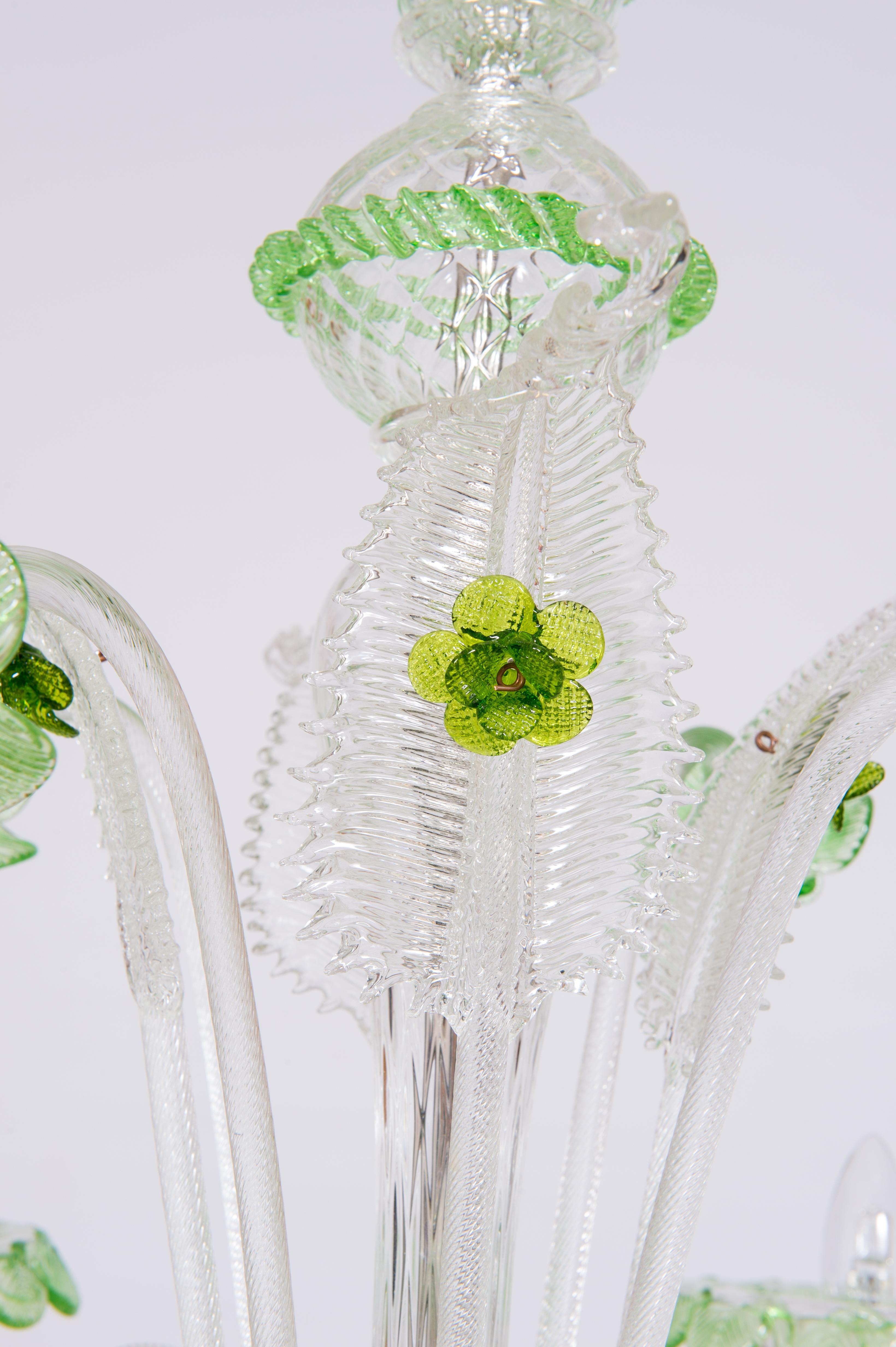 Bellflowers Rezzonico Chandelier in Green Murano Glass Venice Italy 21st century For Sale 2