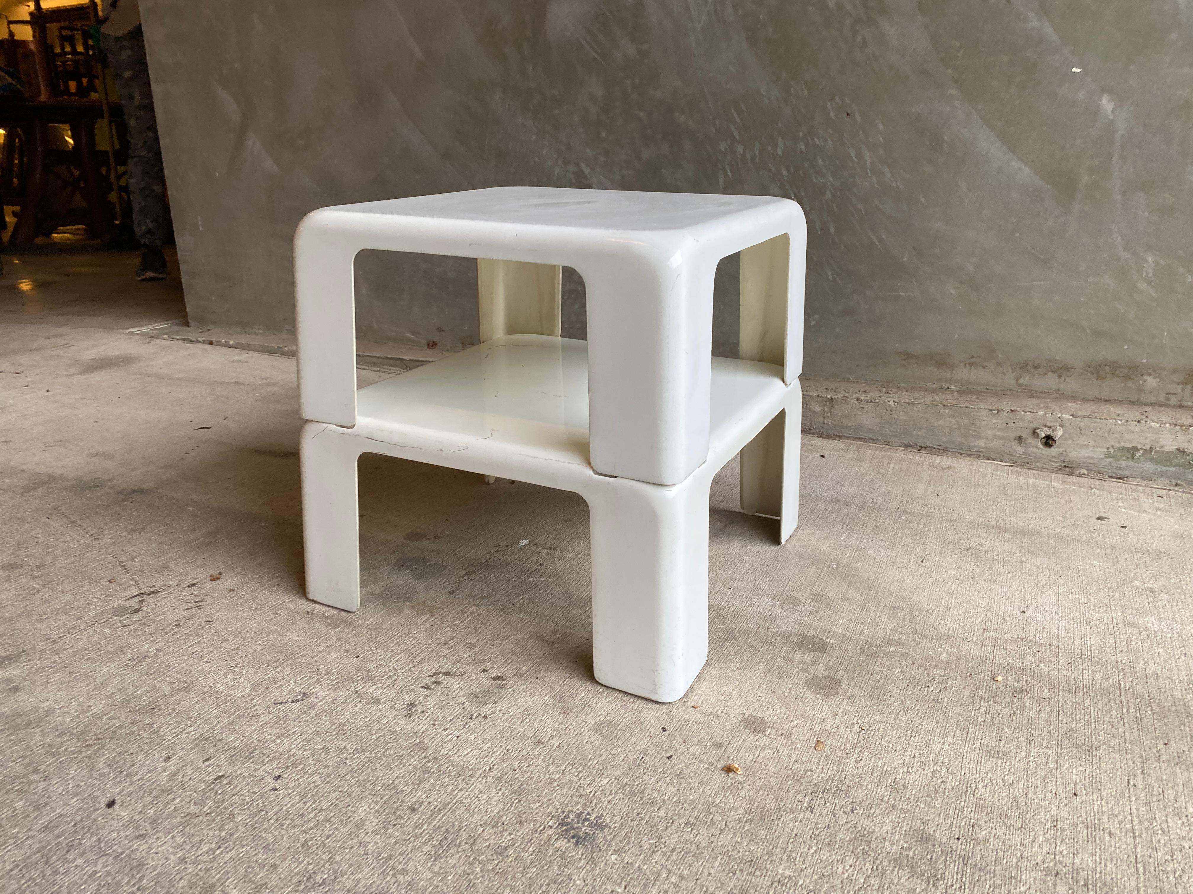 Mid-Century Modern Bellini 