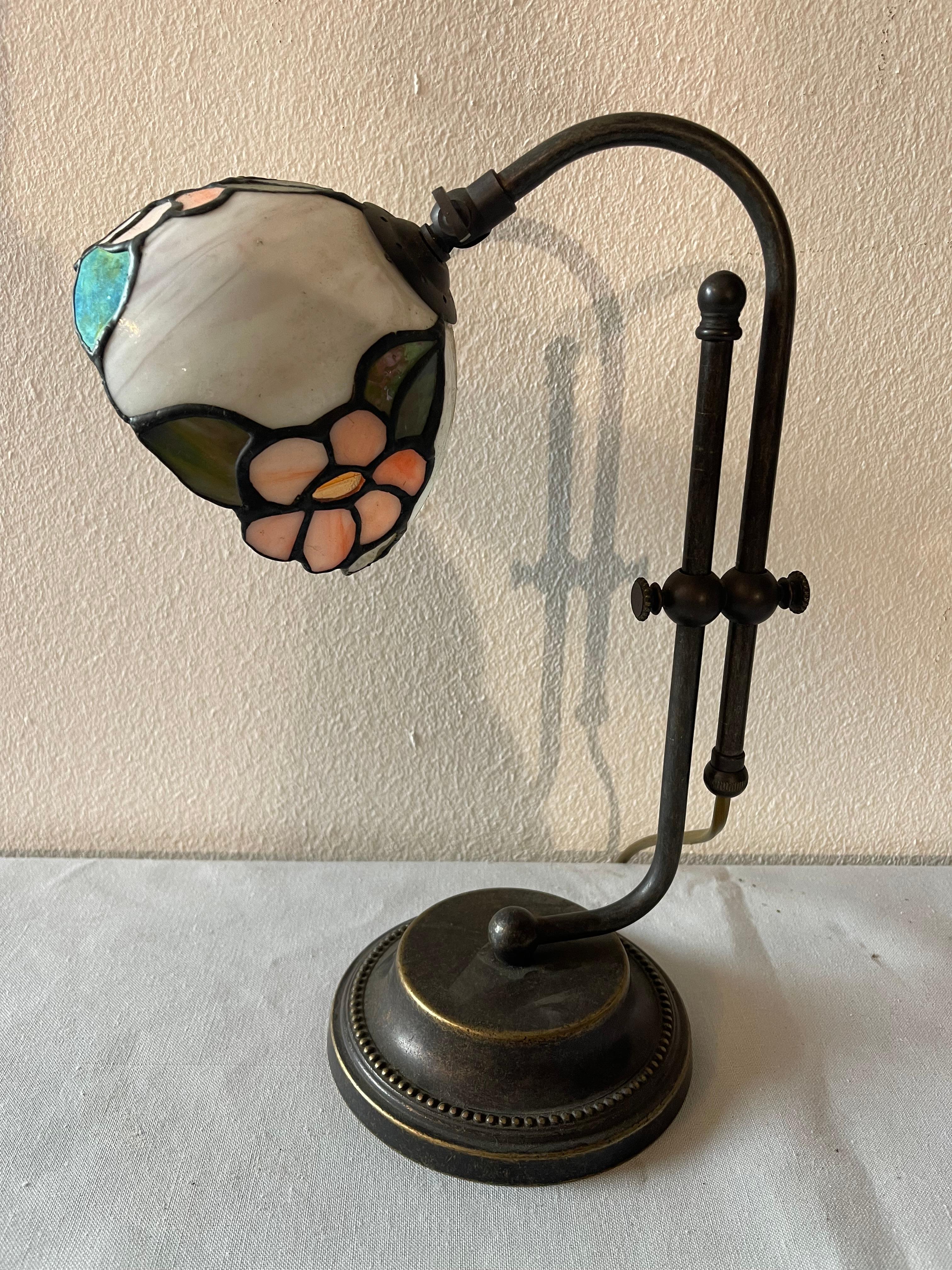 20th Century Beautiful Pair of tiffany style table lamp with glass floreal mosaic For Sale
