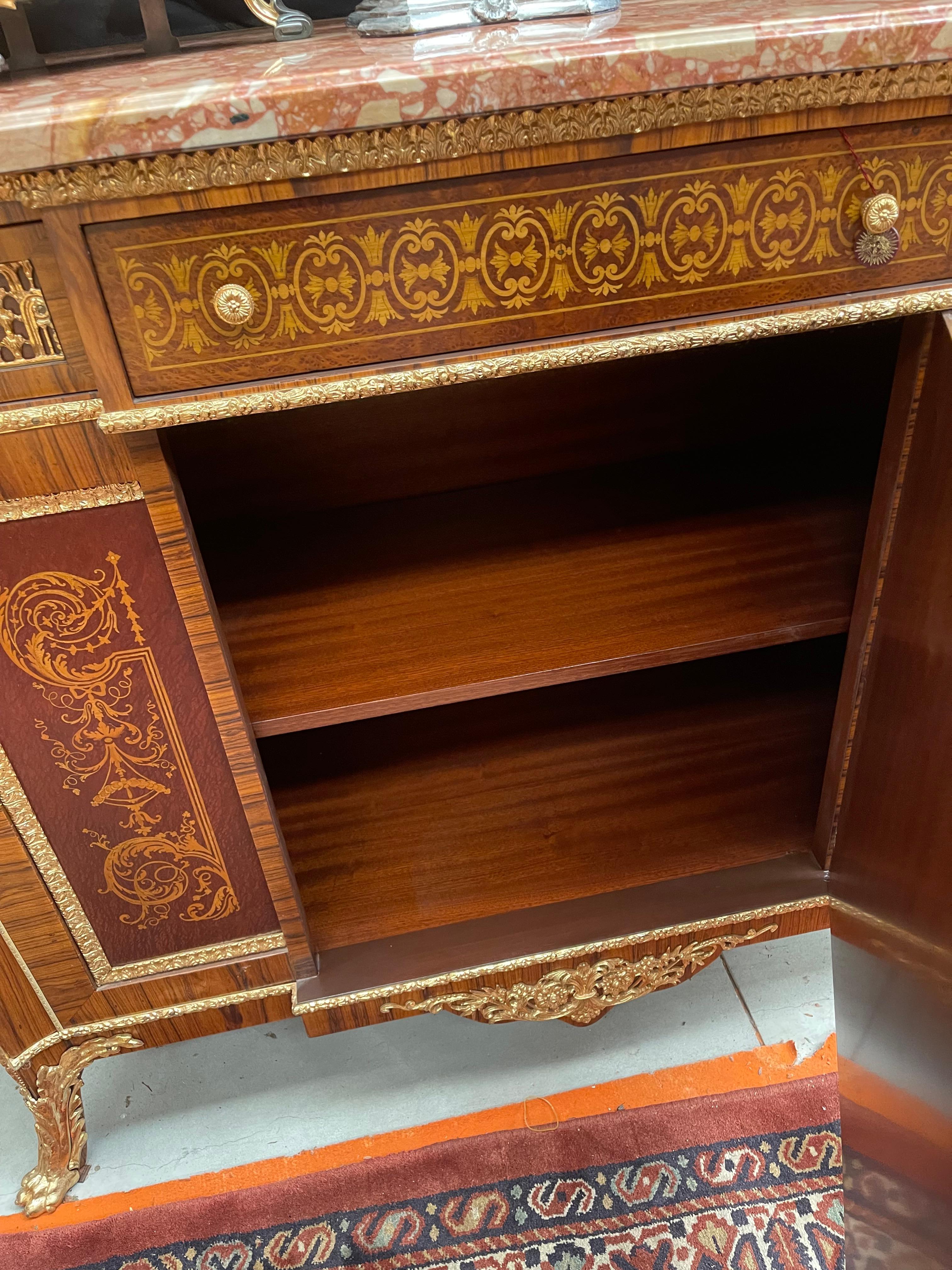 Beautiful French sideboard 1970 For Sale 2