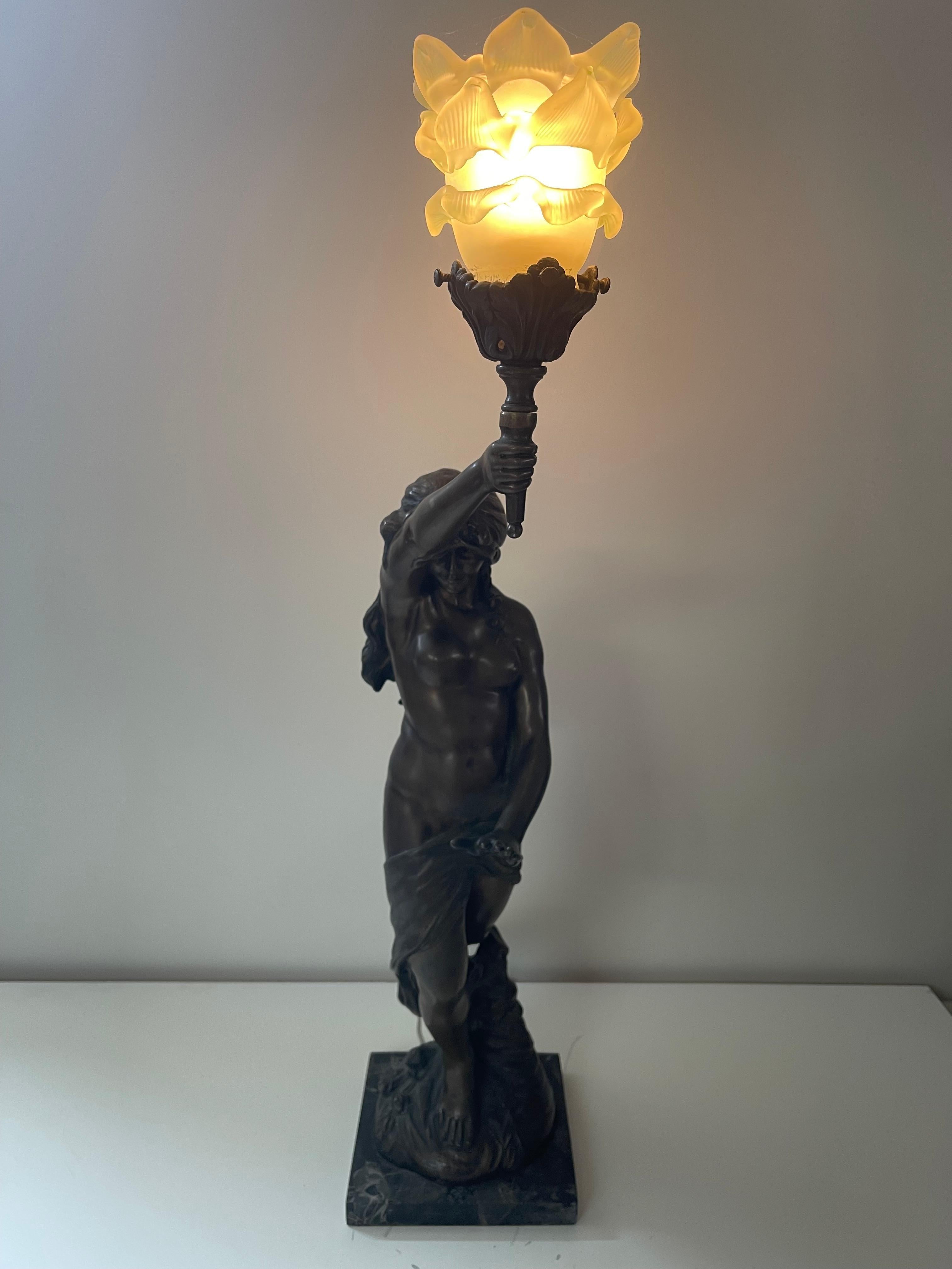 Late 20th Century Bellisima Lamps statues woman bronze 70s For Sale