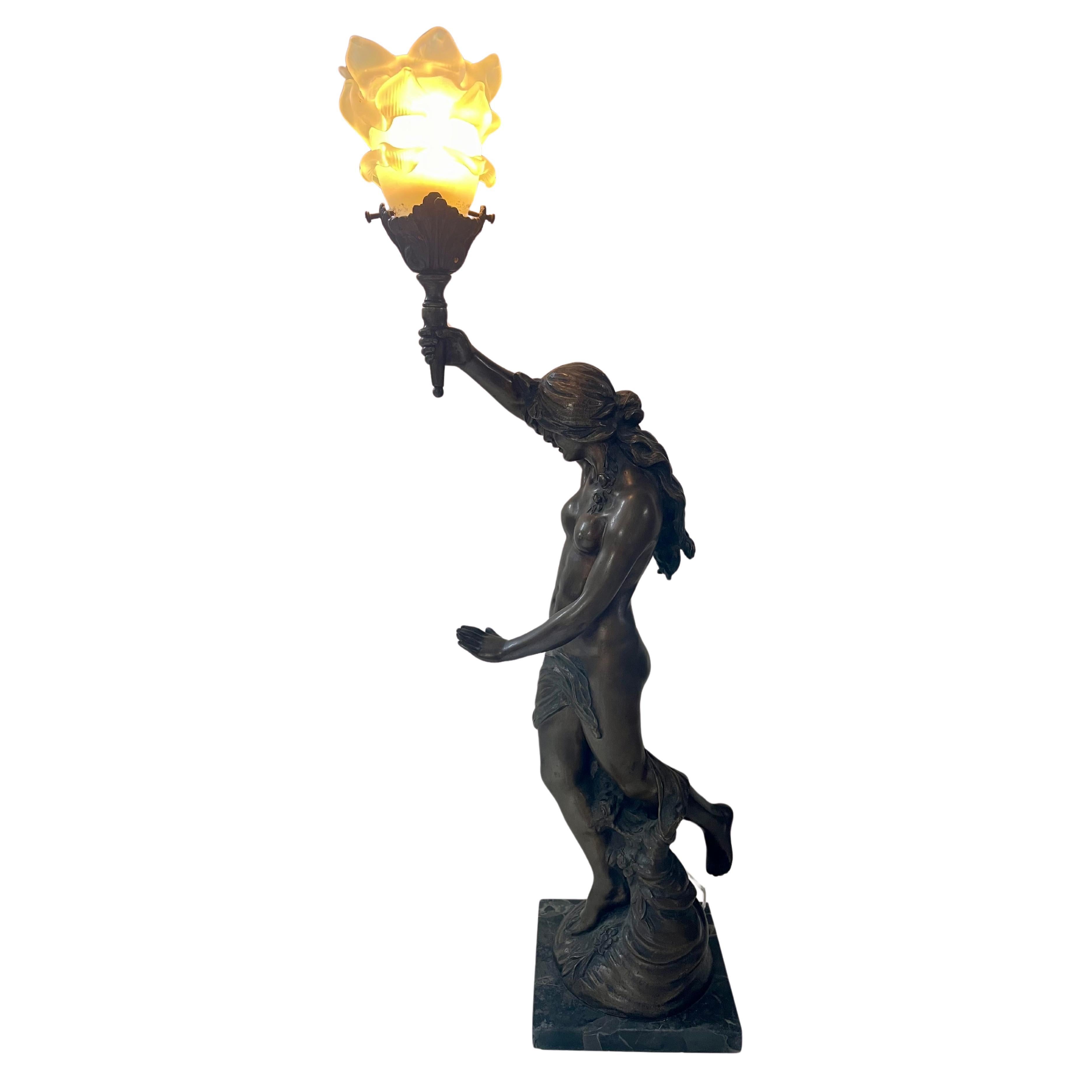 Bellisima Lamps statues woman bronze 70s For Sale