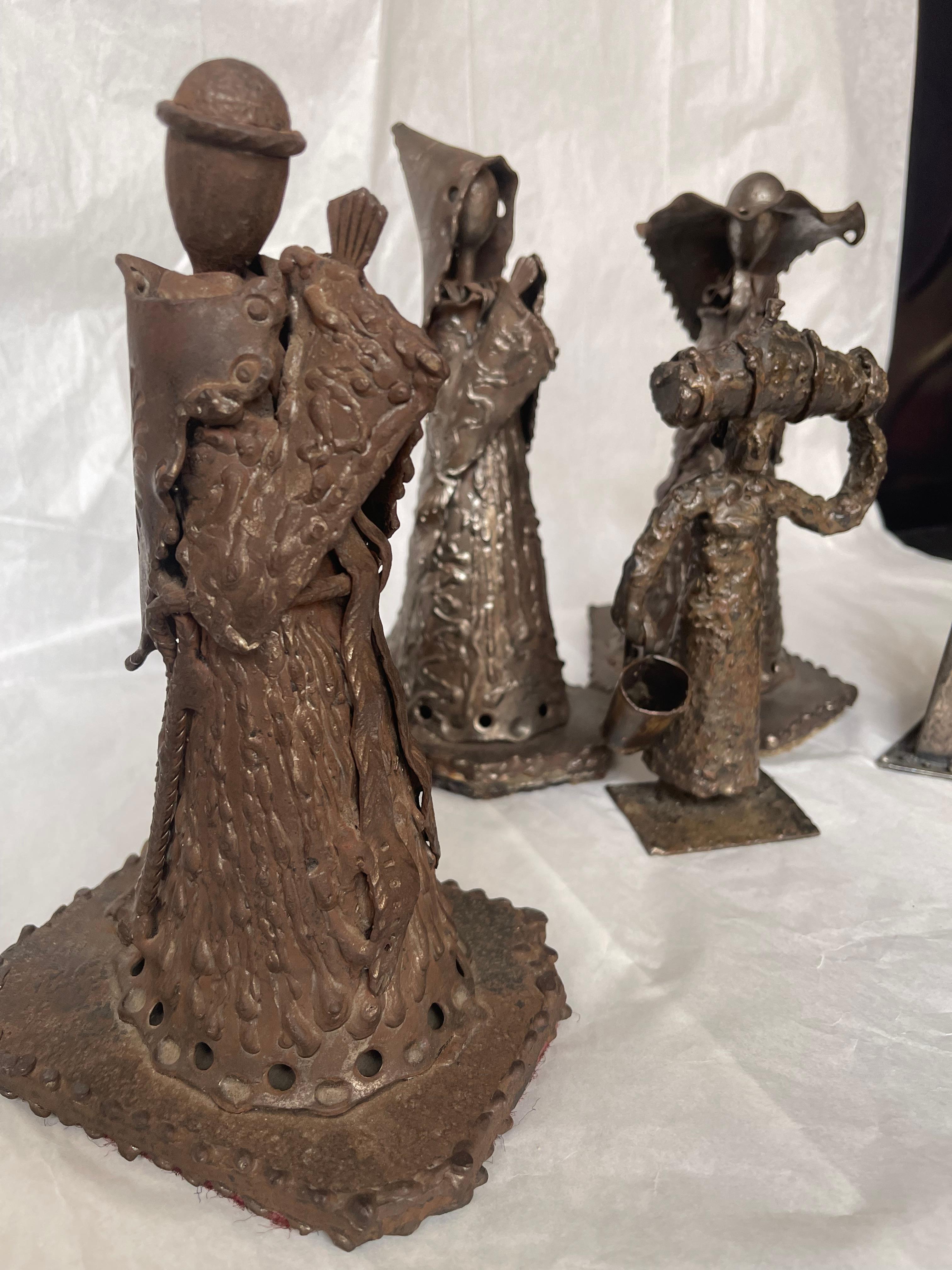 Metal Beautiful sculpture group  style caesar zancanaro For Sale