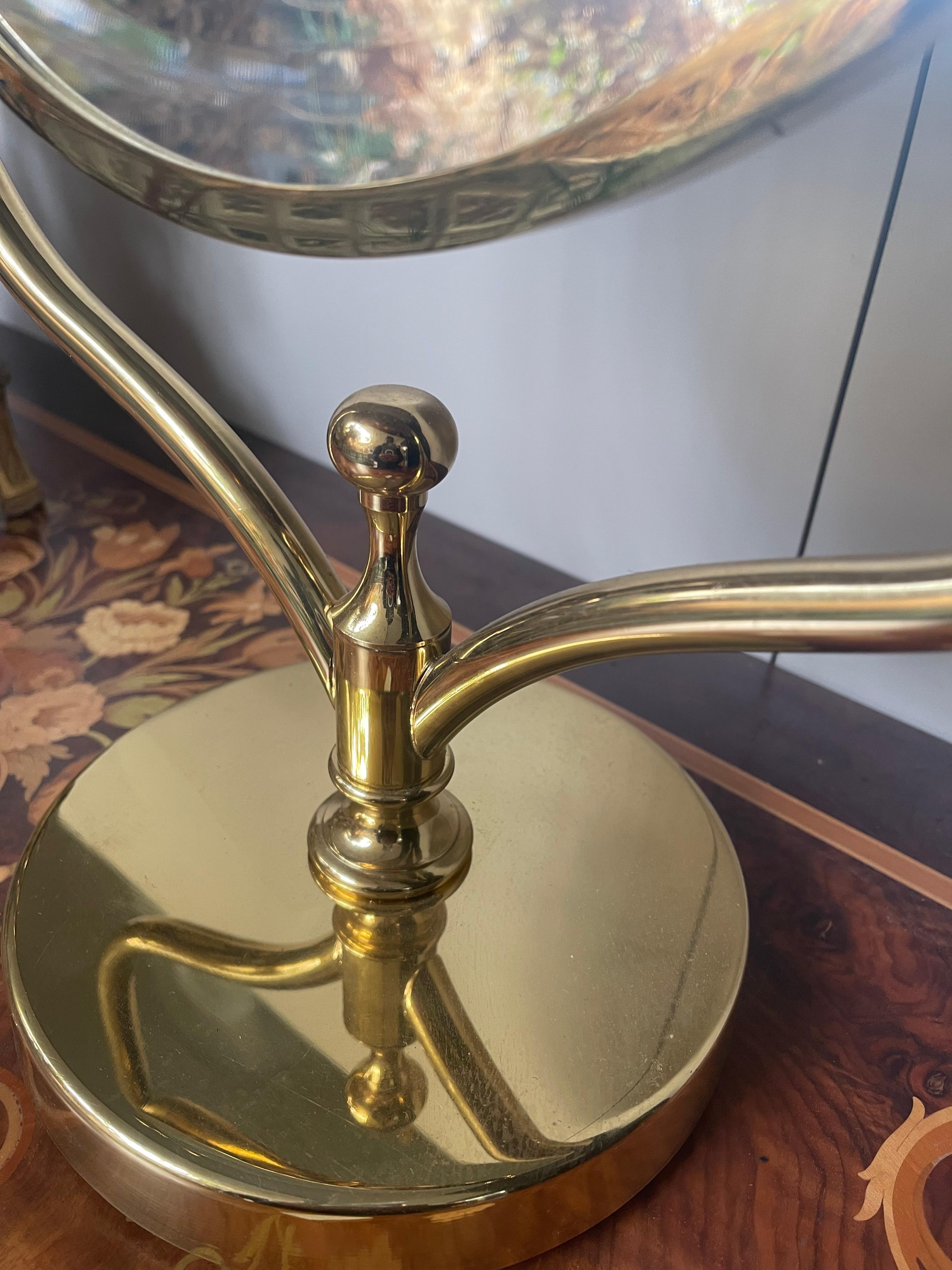 Schöner Vintage-Messing-Tischspiegel  im Zustand „Hervorragend“ im Angebot in Cantù, IT