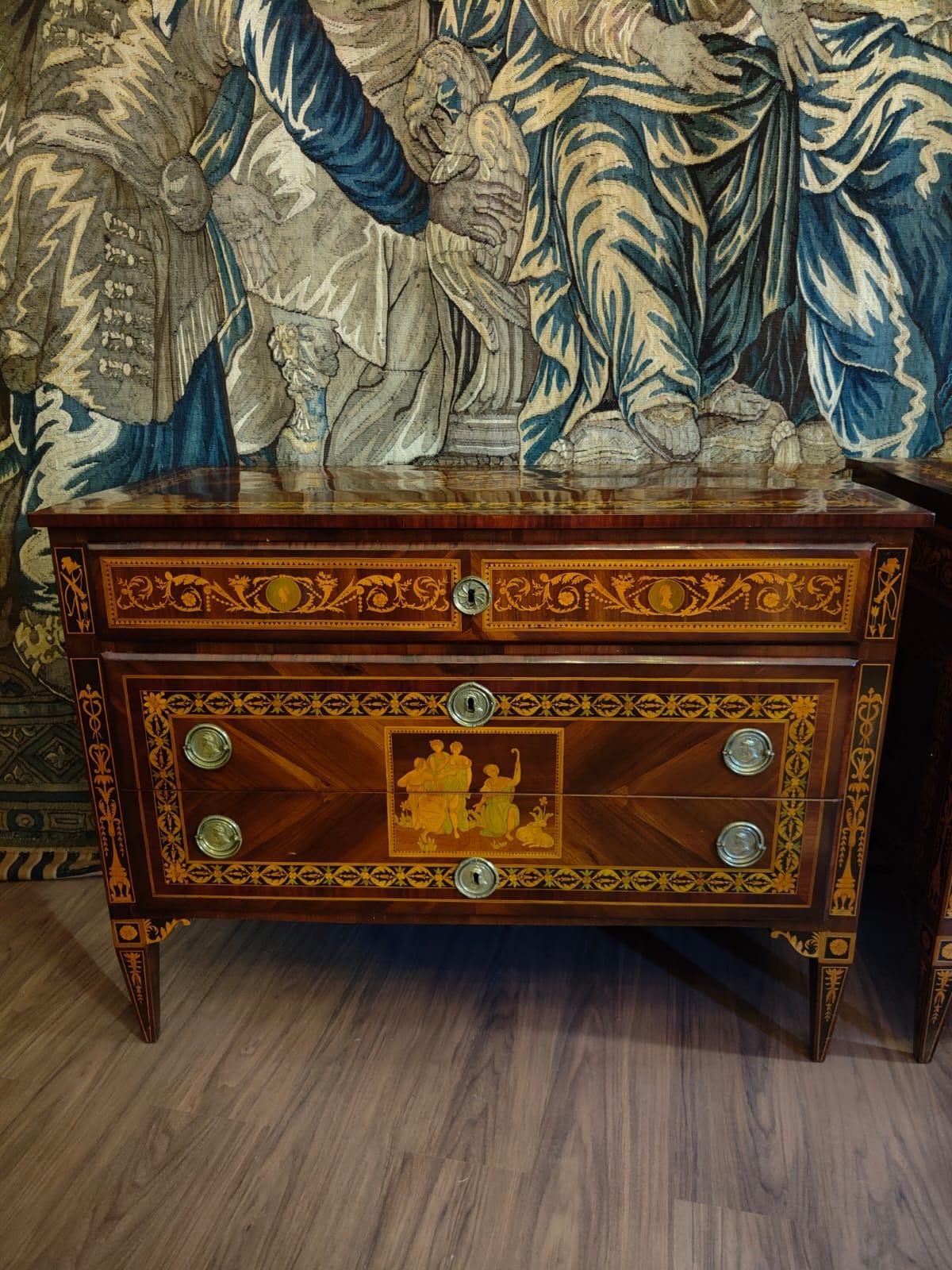 Beautiful pair of Louis XVI chests of drawers For Sale 5