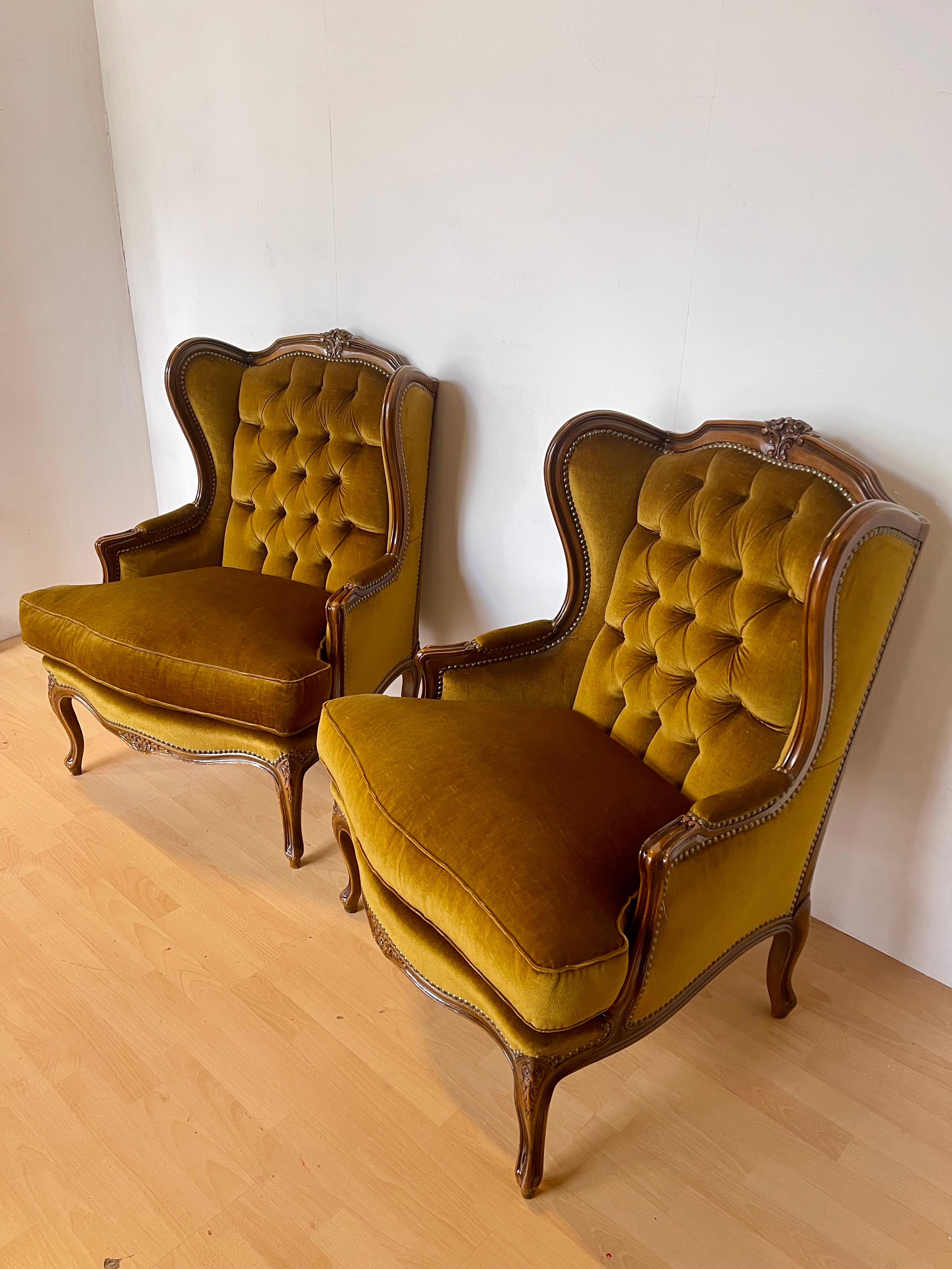 Autre Magnifique paire de fauteuils de style vénitien XX en vente