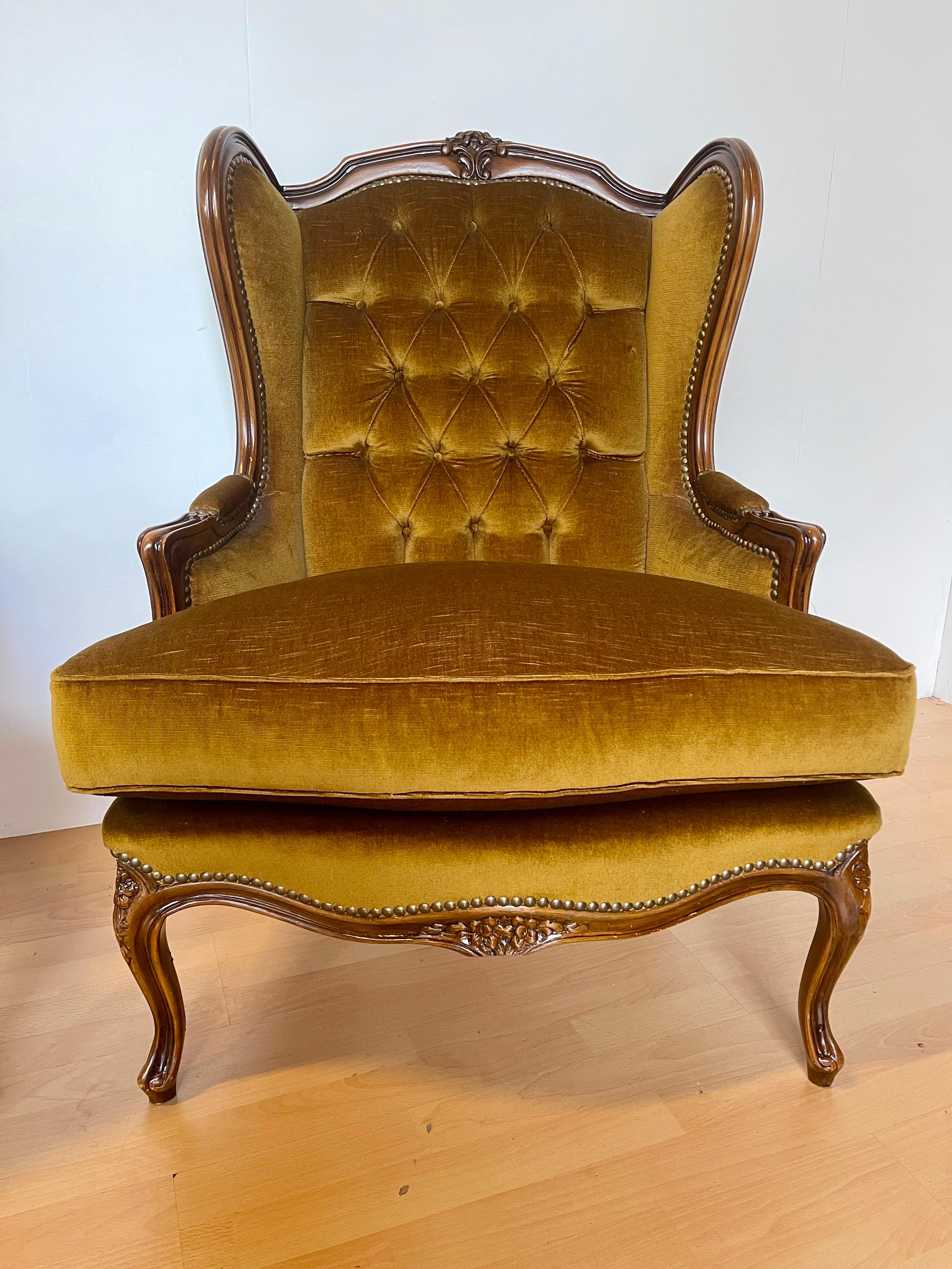Magnifique paire de fauteuils de style vénitien XX en vente 1