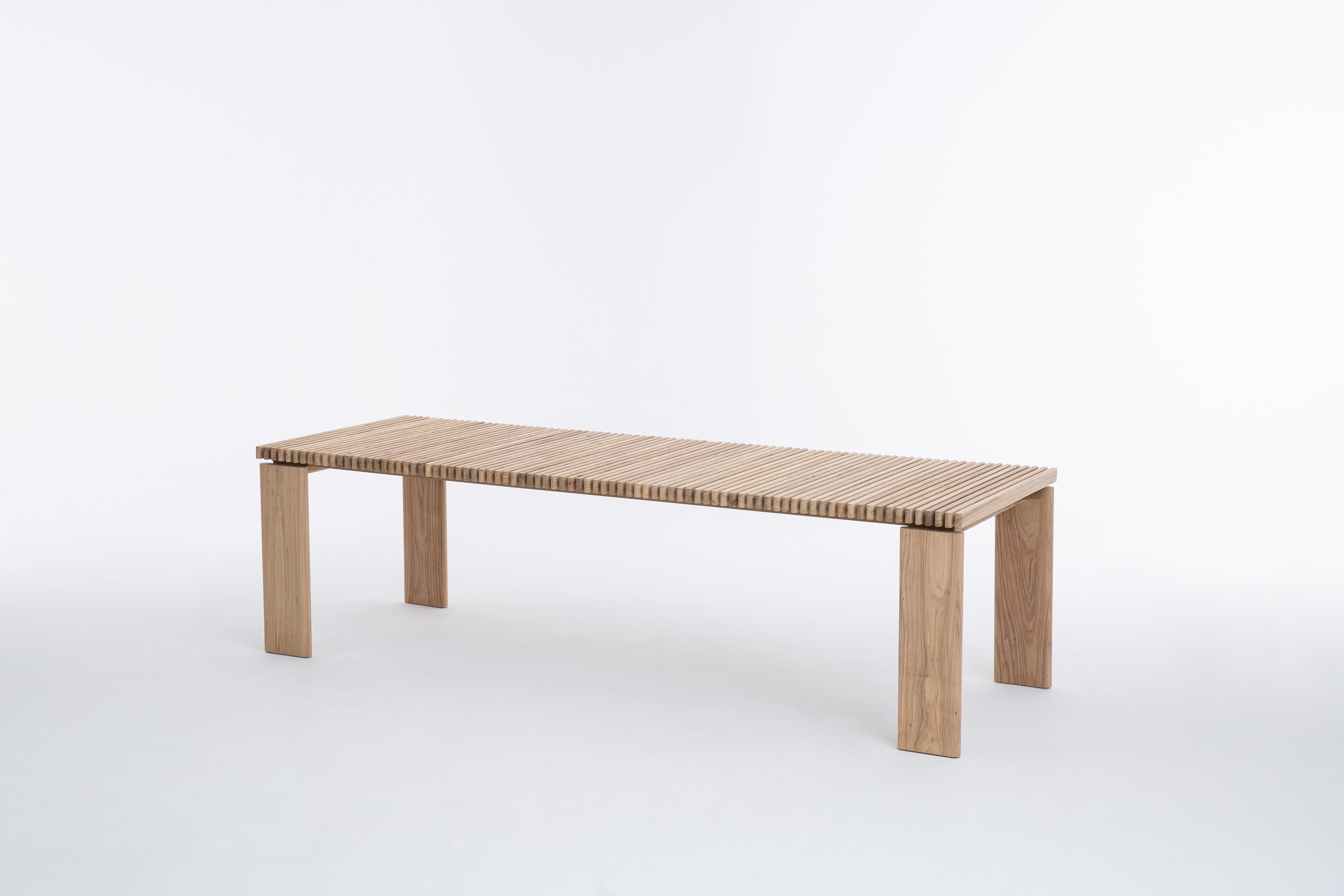 Tavolo da pranzo in legno di teak per esterni Bello - Design brasiliano modulare e armonioso In condizioni Nuovo in vendita a Jardim America, SP