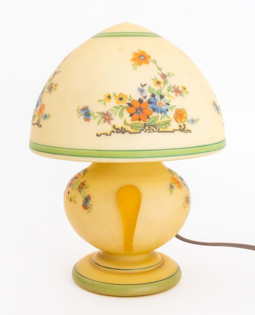 Bellova Czechoslovakia Glass Boudoir Lamp 1