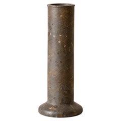 Vasi Bellum di Birgitte Due Madsen, Búcaro 1, esclusiva pietra fossile giurassica