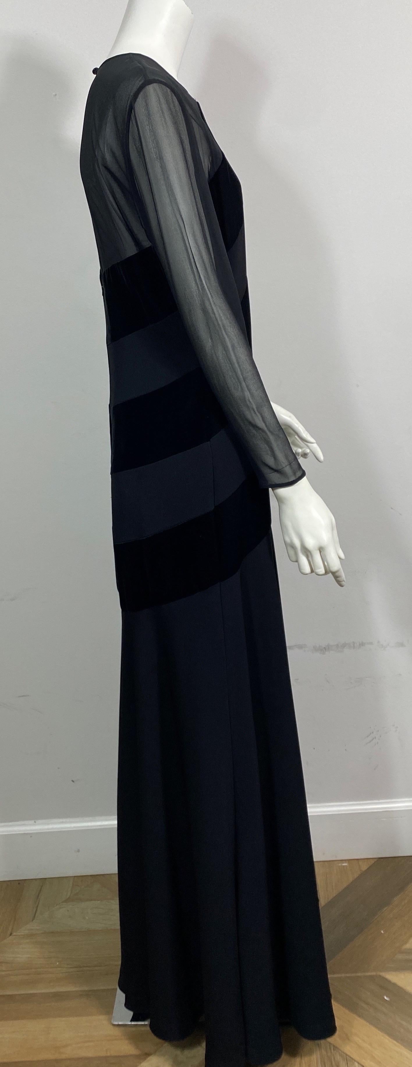 Bellville Sassoon 1990’s Black Long Sleeve Gown - Size 8 For Sale 2