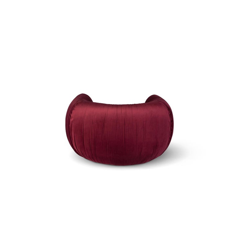 Inspiration:  
Belly sofa arouses feelings of tenderness! It was inspired by the beginning of life, the pregnant belly! Therefore, safety and comfort are the central features of this piece. With innovative upholstery techniques, this sofa allows for