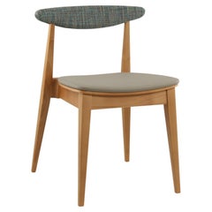 Belmont Zeitgenössischer Stuhl aus Holz und Stoff Dovain Studio 2er-Set