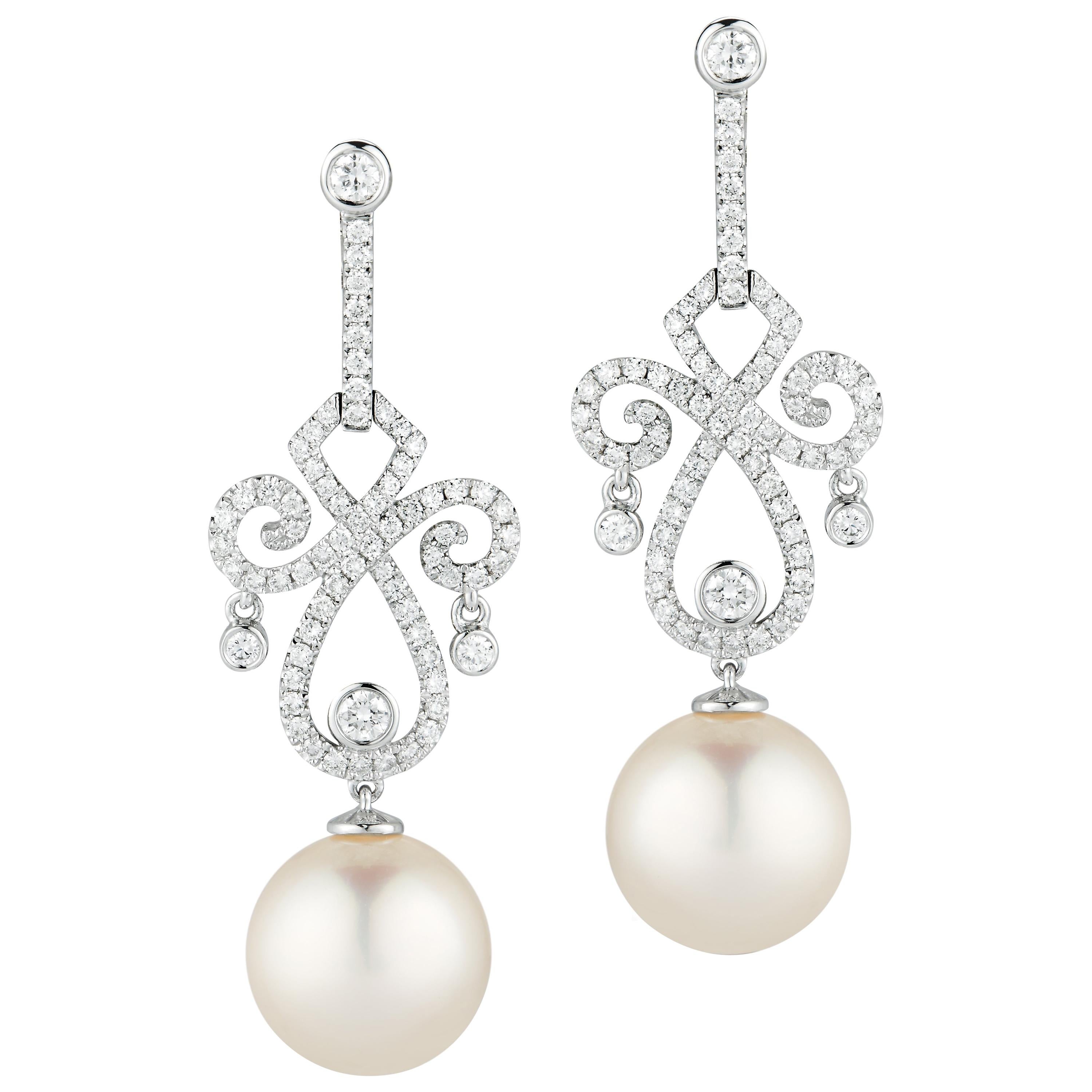 BELPEARL Chandelier South Sea Pearl, Earrings Set in 18 Karat Gold & Diamonds For Sale