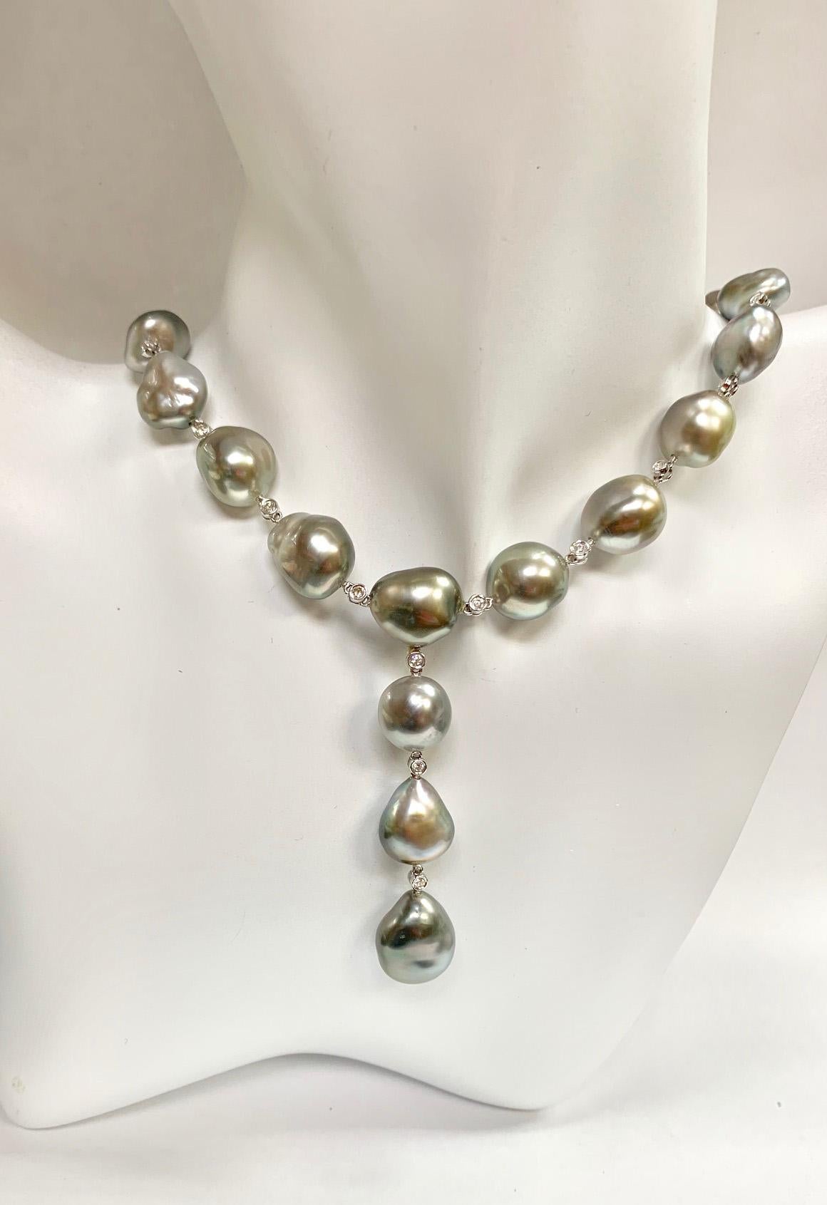 Y Shaped Keshi Pearl Necklace
Pearls: Grey Baroque Keshi Pearls
Stones: 0.74 carat Diamonds
Gold: 18K White Gold