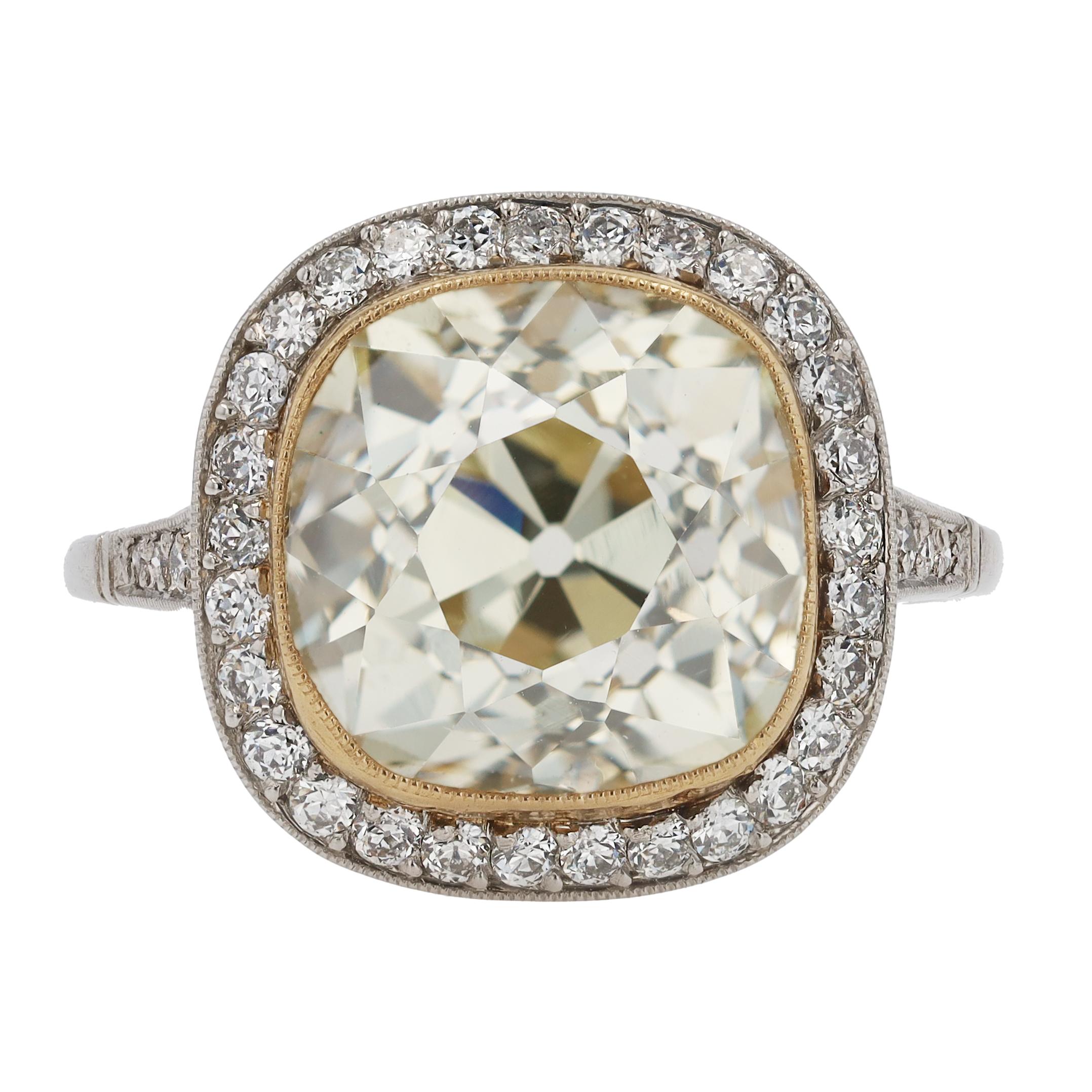 Anello di fidanzamento Belrose con diamante antico taglio mine da 5,51 carati in vendita