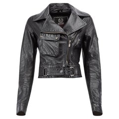 Belstaff Damen-Bikerjacke aus schwarzem Leder in Kurzform