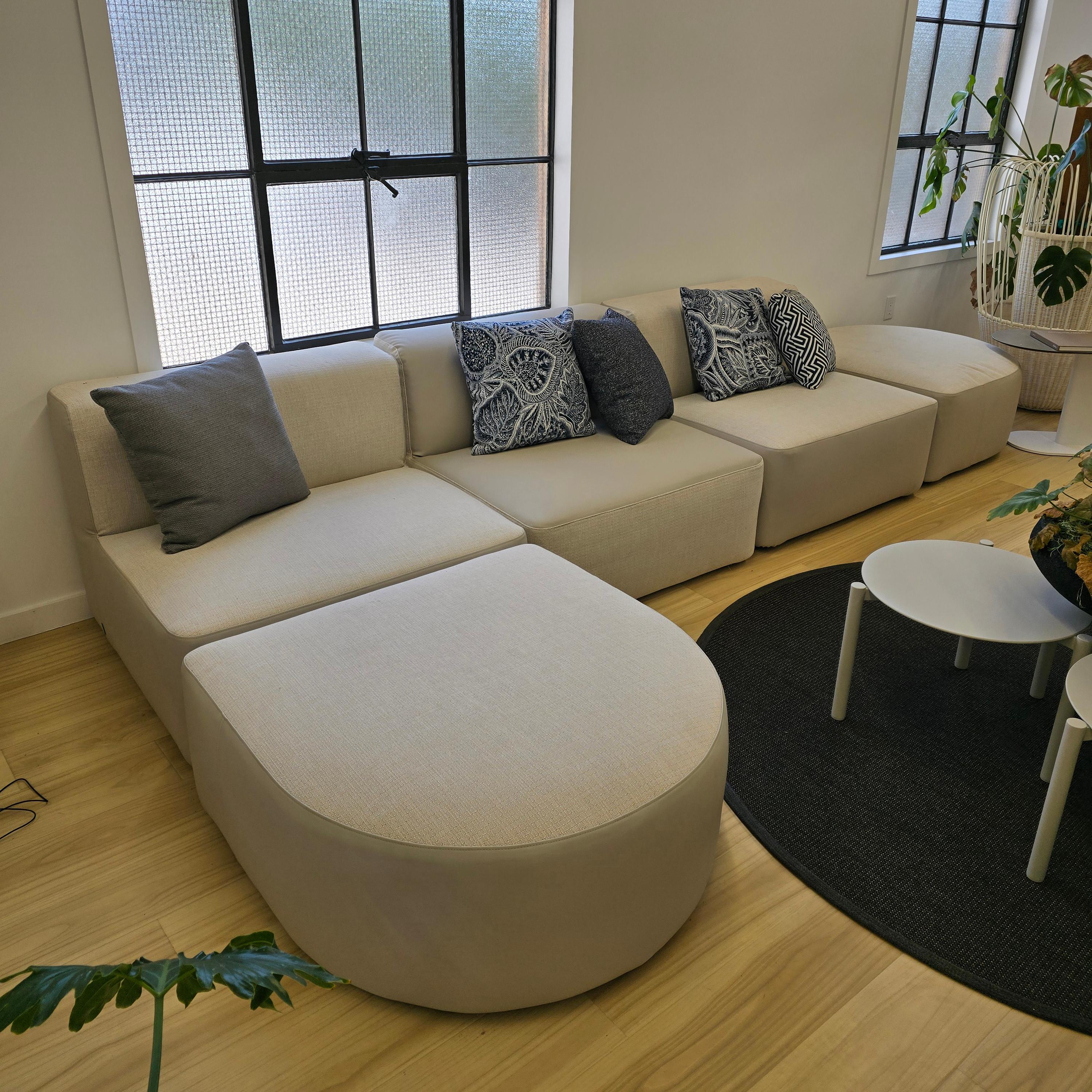 Modern Belt Outdoor Modular Sofa *showroom sample For Sale