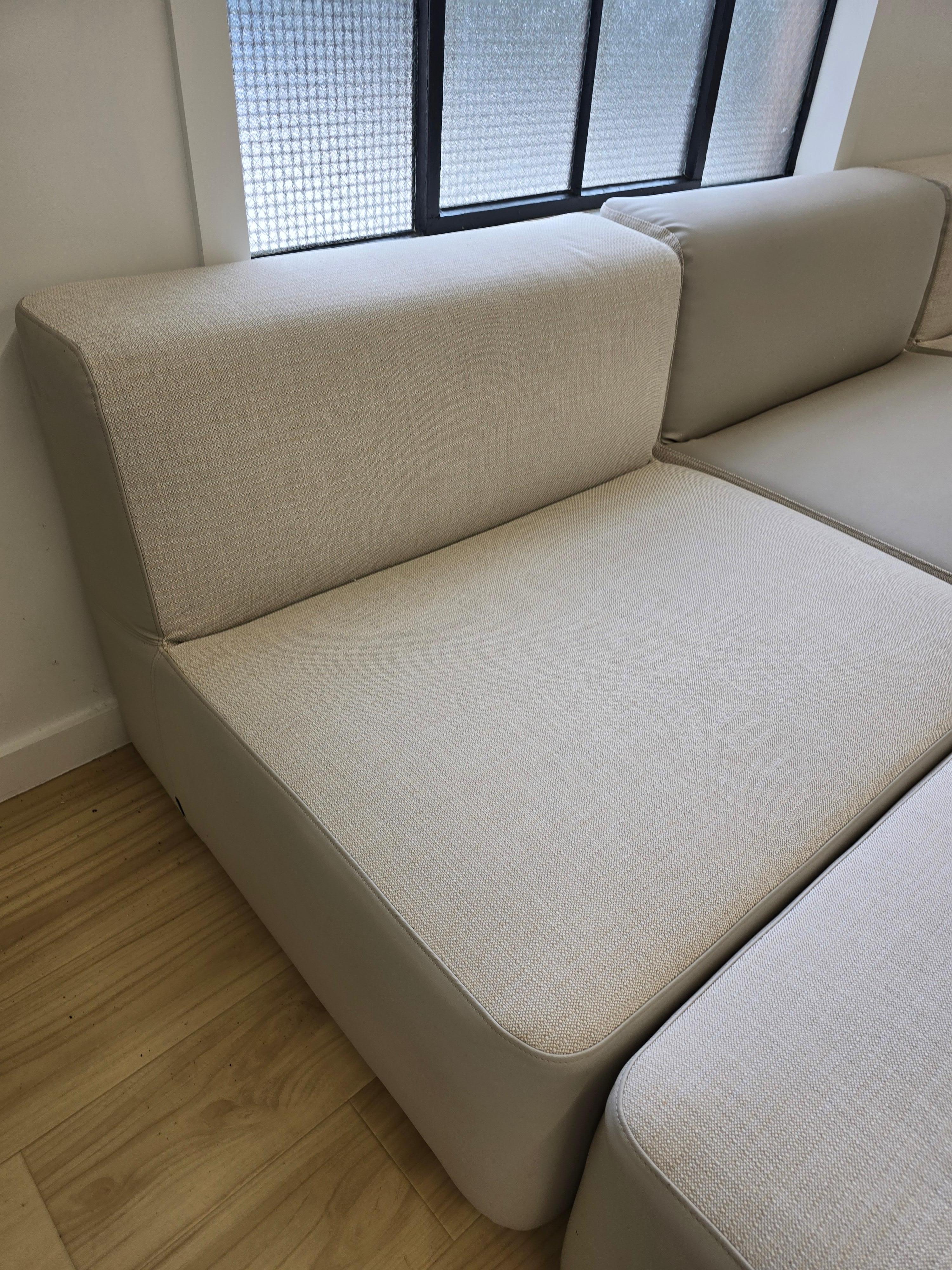 Belt Outdoor Modular Sofa *showroom sample For Sale 1
