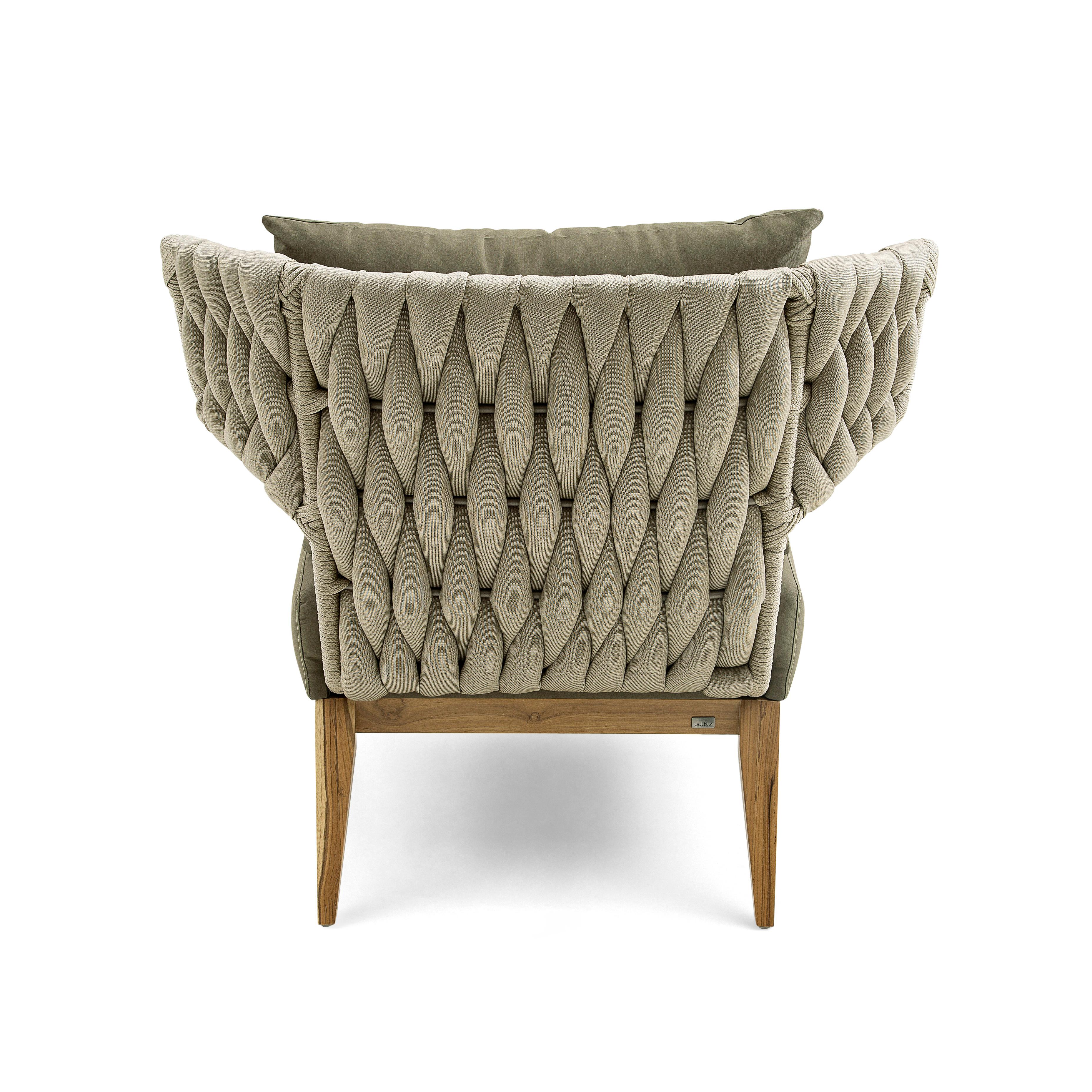 chaise beluga