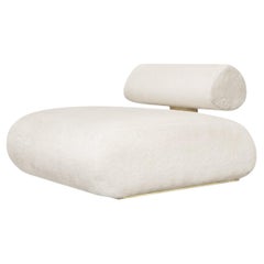 Beluga Lounge Chair, by ATRA