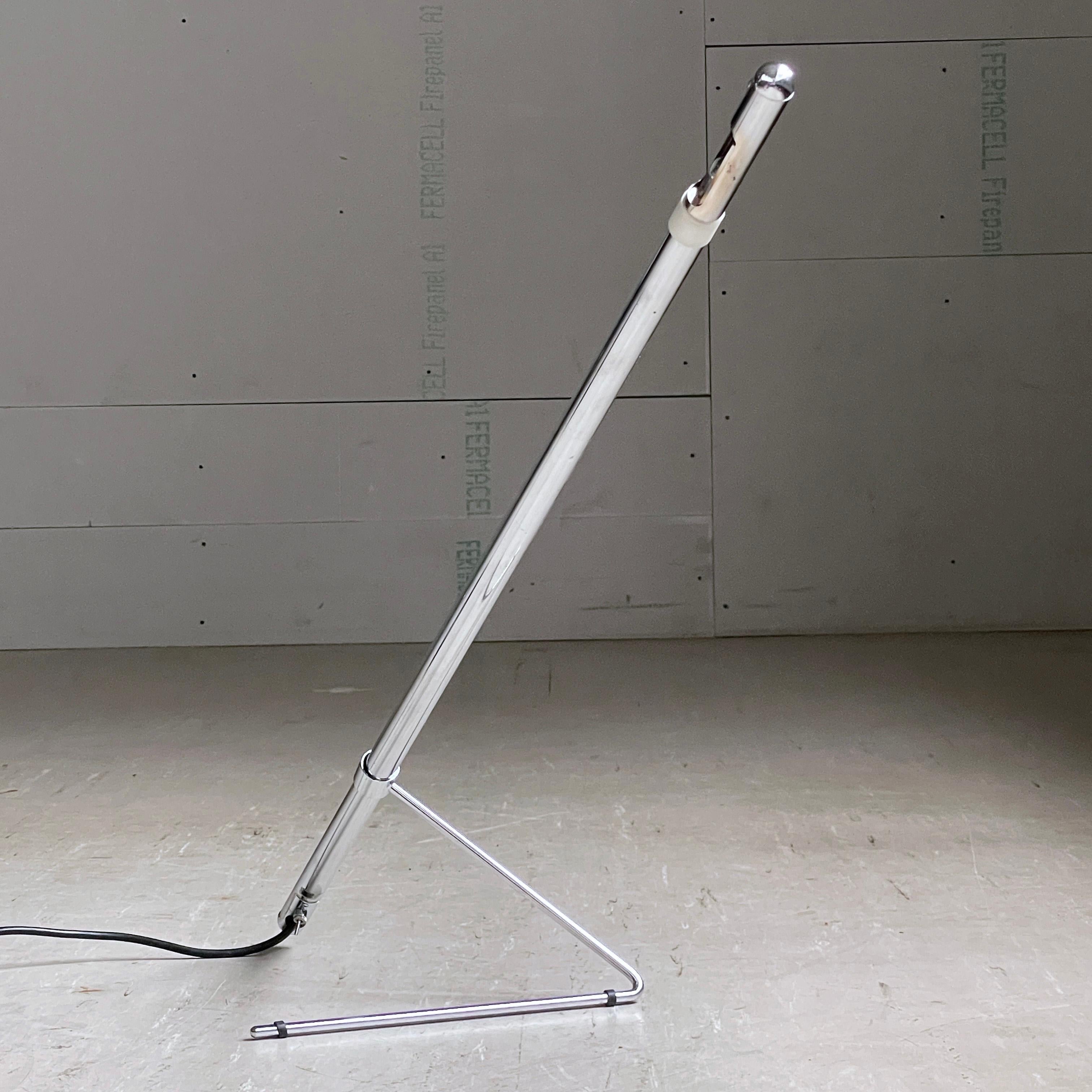 Lampe de bureau Turbo 01 de Belux Bon état - En vente à Bern, CH