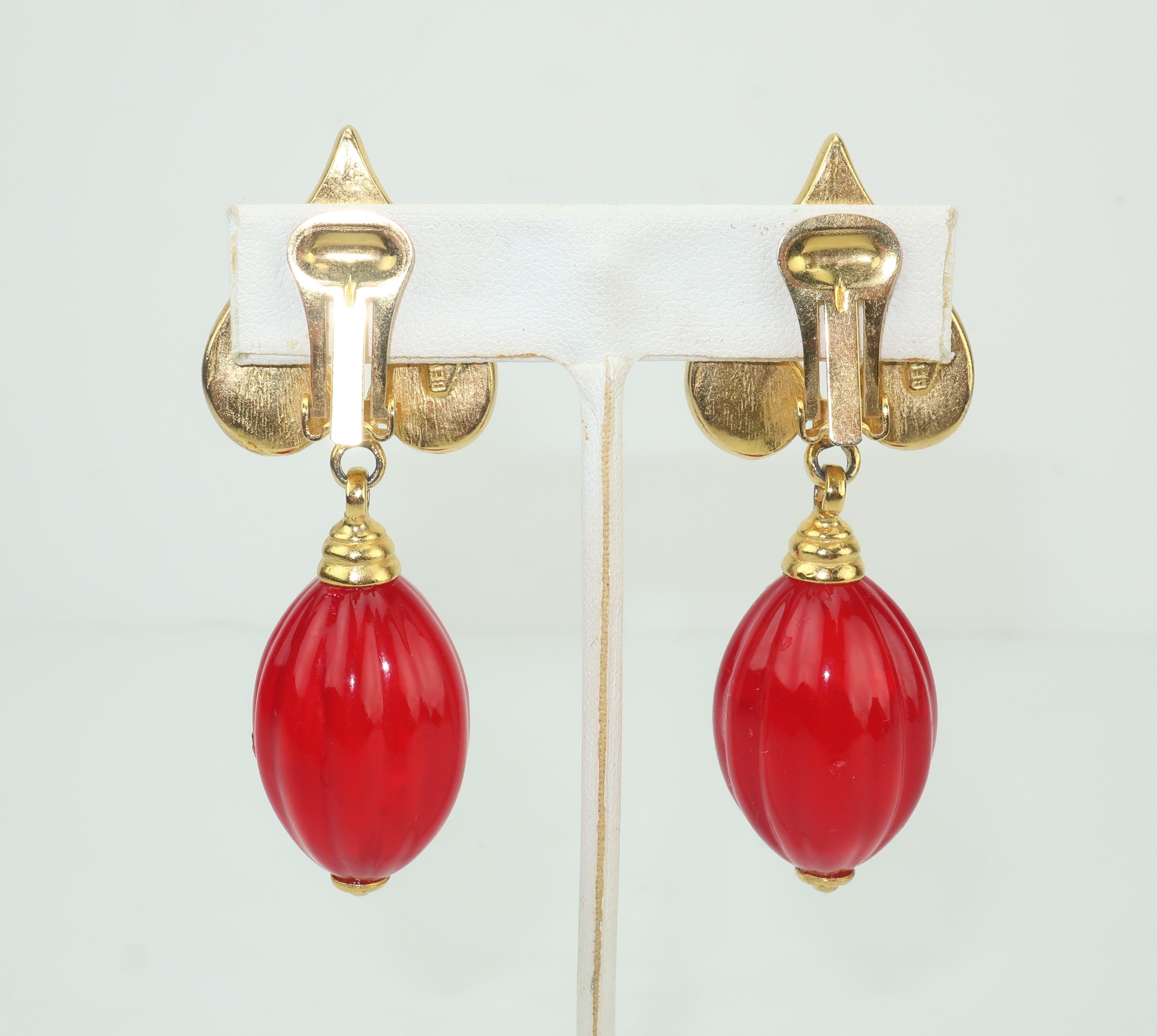 Ben Amun 1980's Red & Gold Dangle Drop Earrings In Good Condition In Atlanta, GA