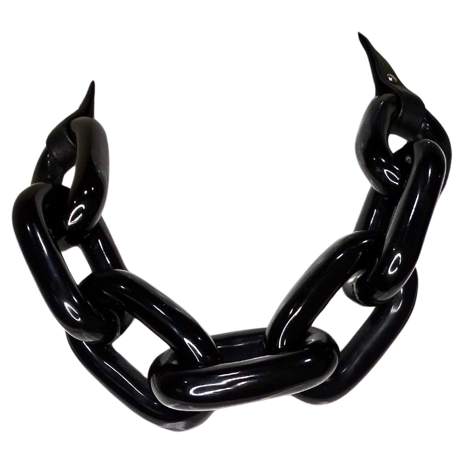 Ben Amunal - Collier en cuir et maillons de chaîne en résine noire de grande taille en vente