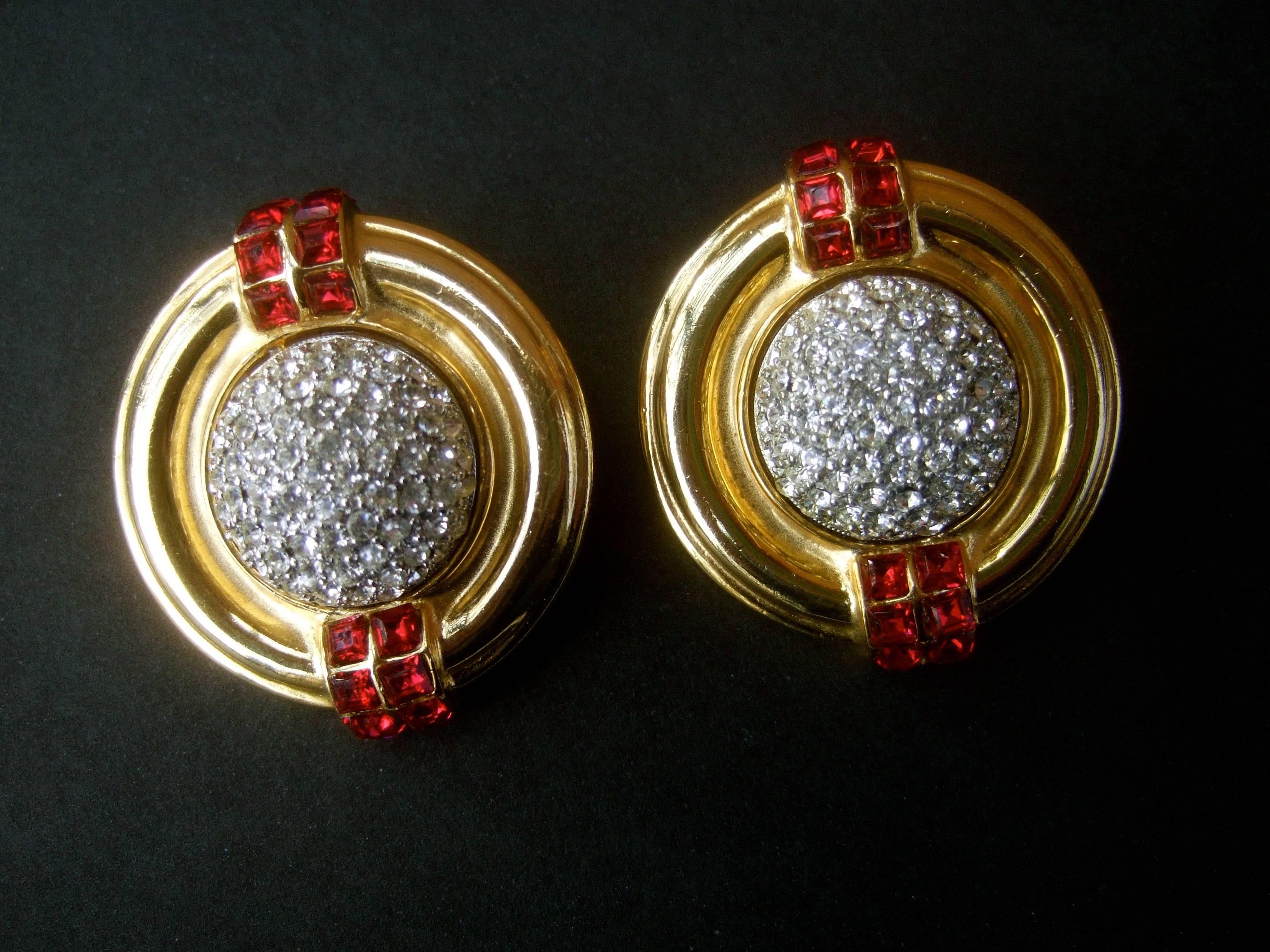 Ben Amun Large Crystal Encrusted Art Deco Style Clip Earrings, circa 1980s  In Good Condition For Sale In University City, MO