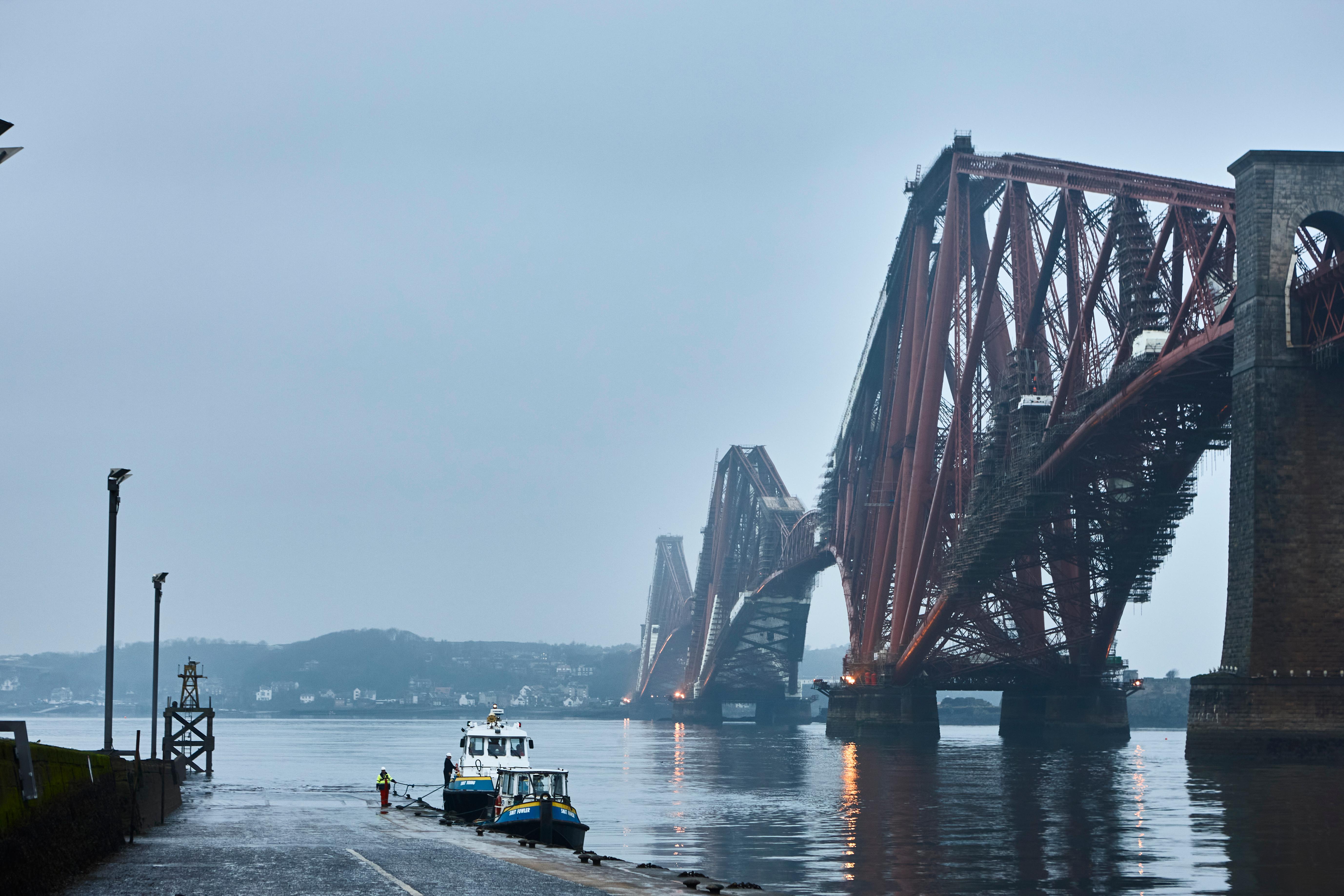 "Escocia 0041" Fotografía de Paisaje 36" x 44" Edición de 12 por Ben Cope

Sin enmarcar - se envía enrollado en un tubo 


Ben Cope es un retratista afincado en Los Ángeles, licenciado en escultura cerámica y fotografía por la Columbus State