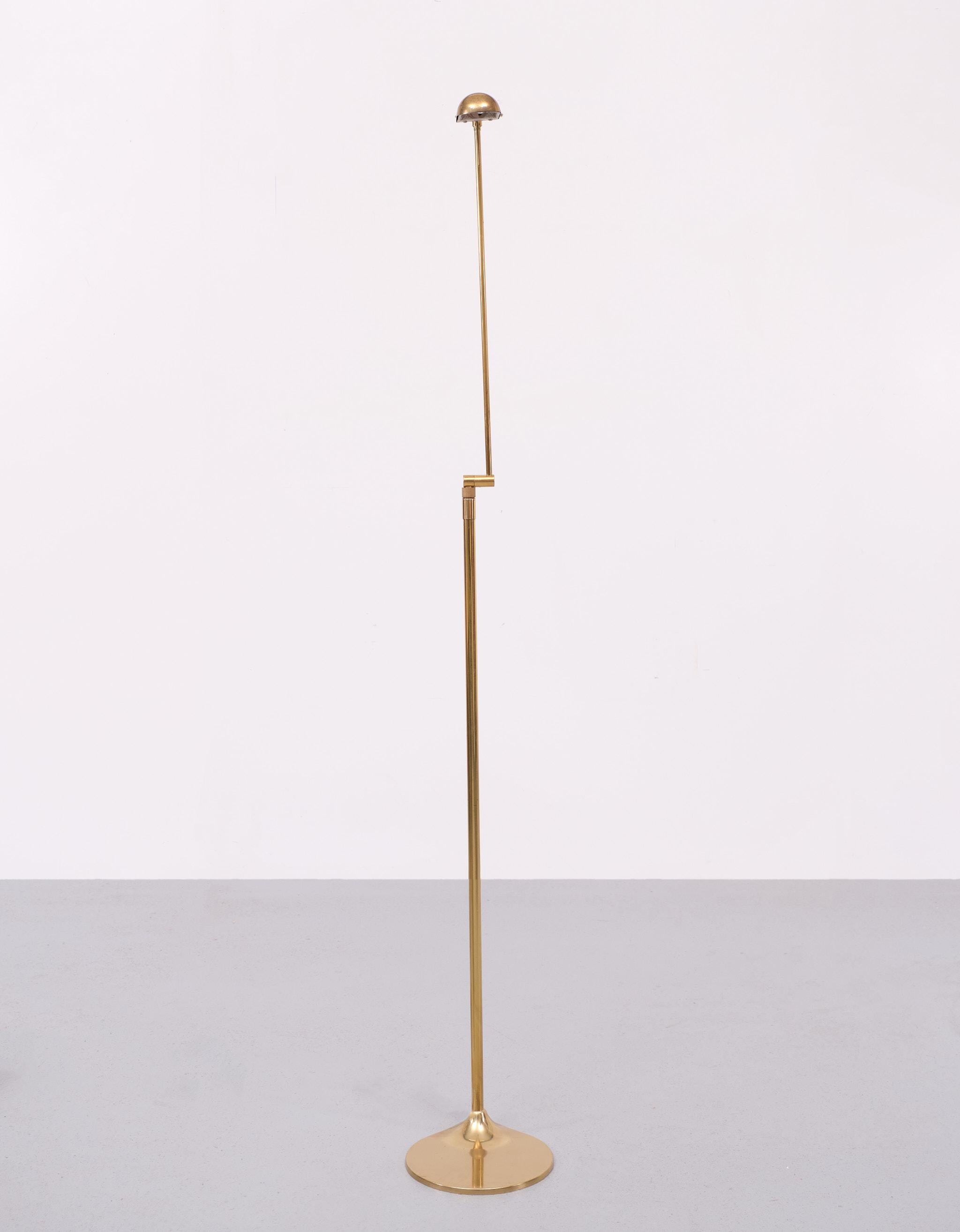 Very nice Ben Demmers Halogen Floor lamp. . Brass ,adjustable in height 
nice sleek design . good working dimmer . Just the right amount of  patine 

Please don't hesitate to reach out for alternative shipping quote