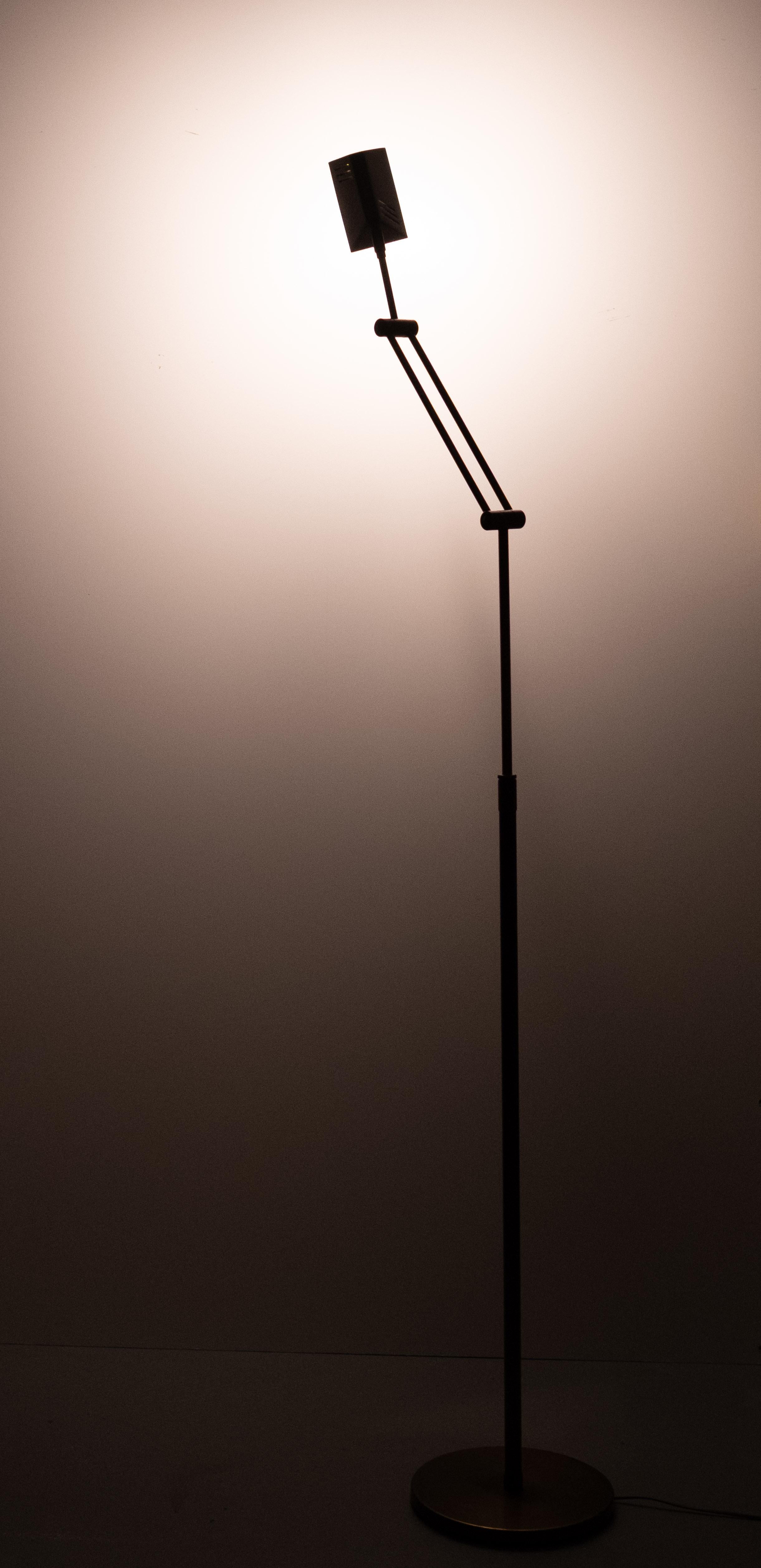 Ben Demmers Lámpara de pie halógena de bronce años 80 en venta 1